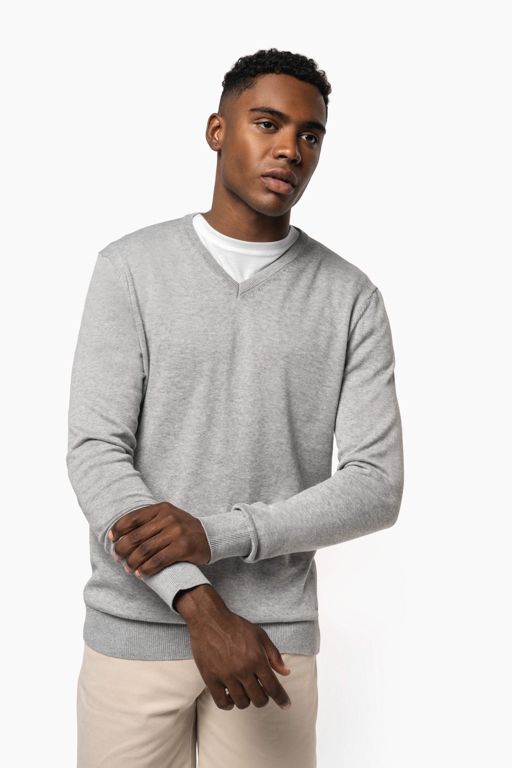 Umweltfreundlicher Herrenpullover mit V-Ausschnitt