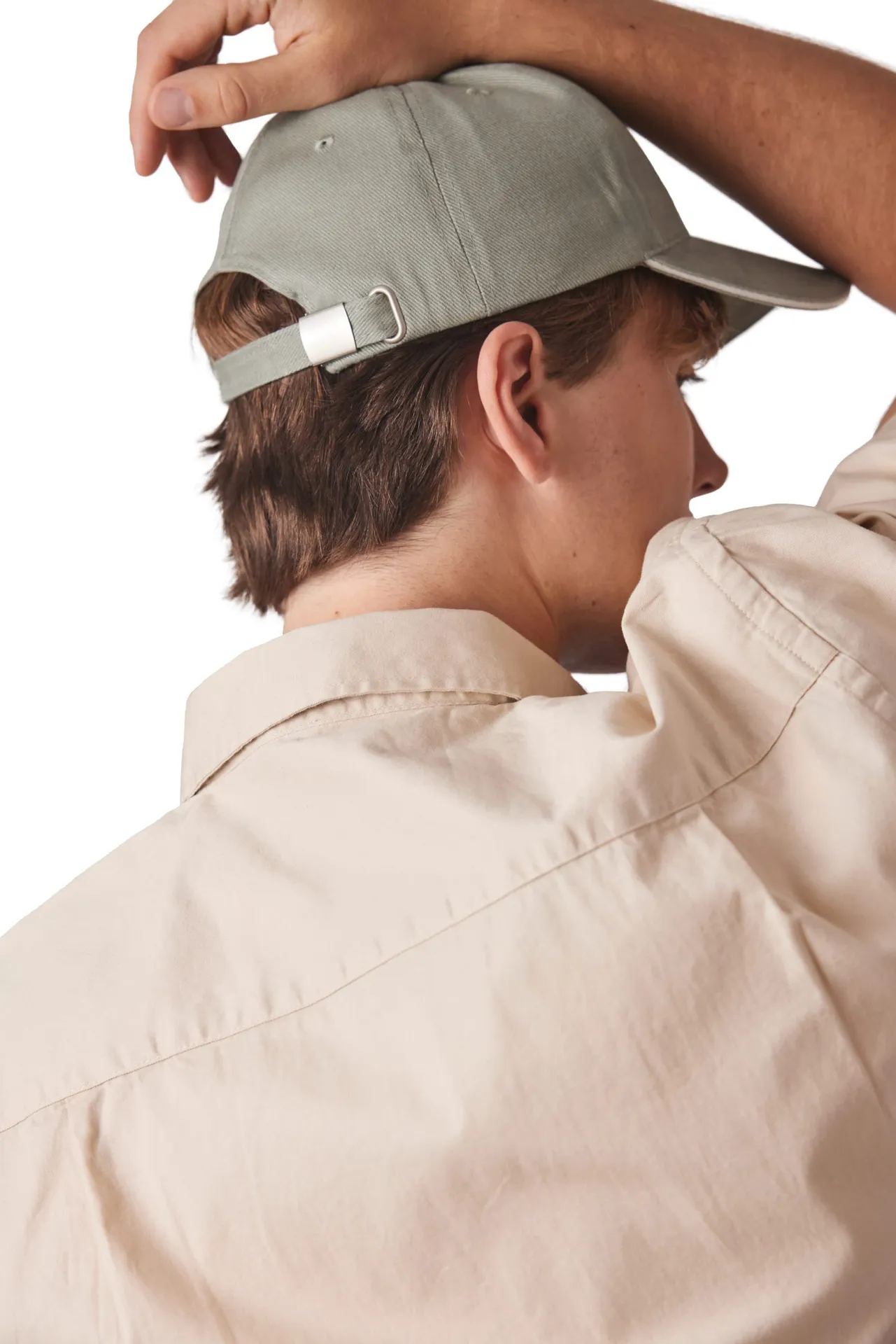 6-Panel-Kappe aus biologischer Baumwolle mit Kontrast-Sandwichschirm