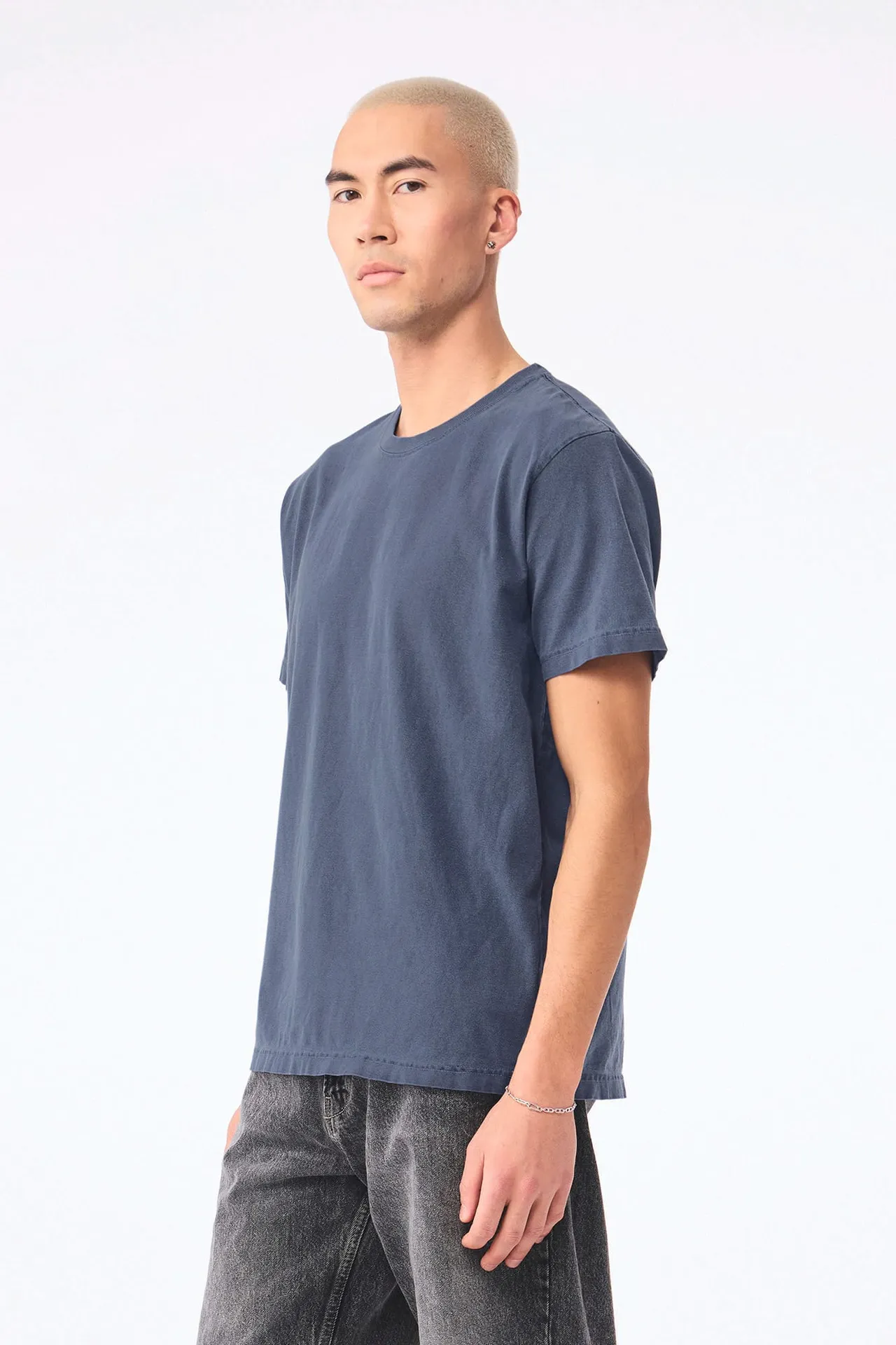 Unisex-T-Shirt aus dickem, verwaschenem Stoff