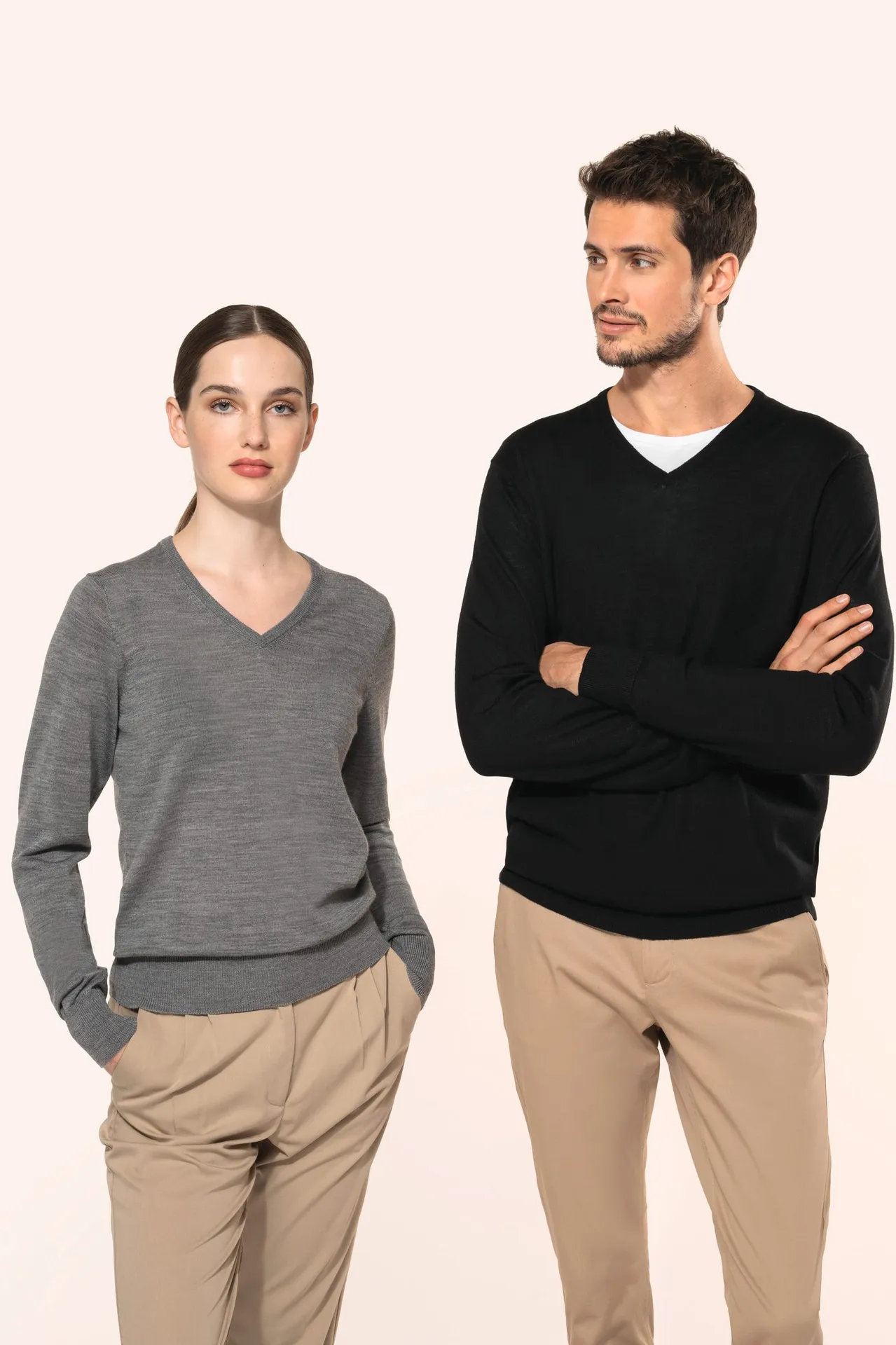 Merino-Damenpullover mit V-Ausschnitt