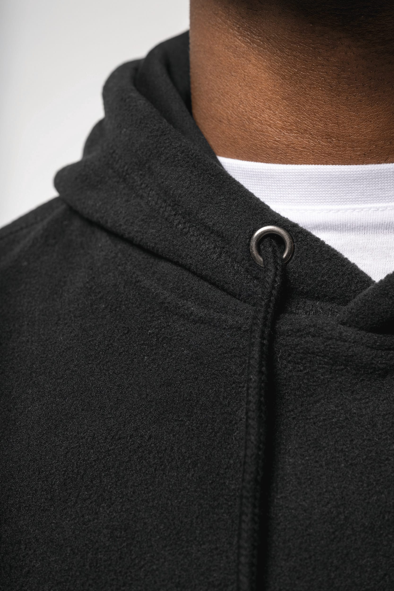 Oversize-Unisex-Kapuzensweatshirt aus recyceltem Fleece