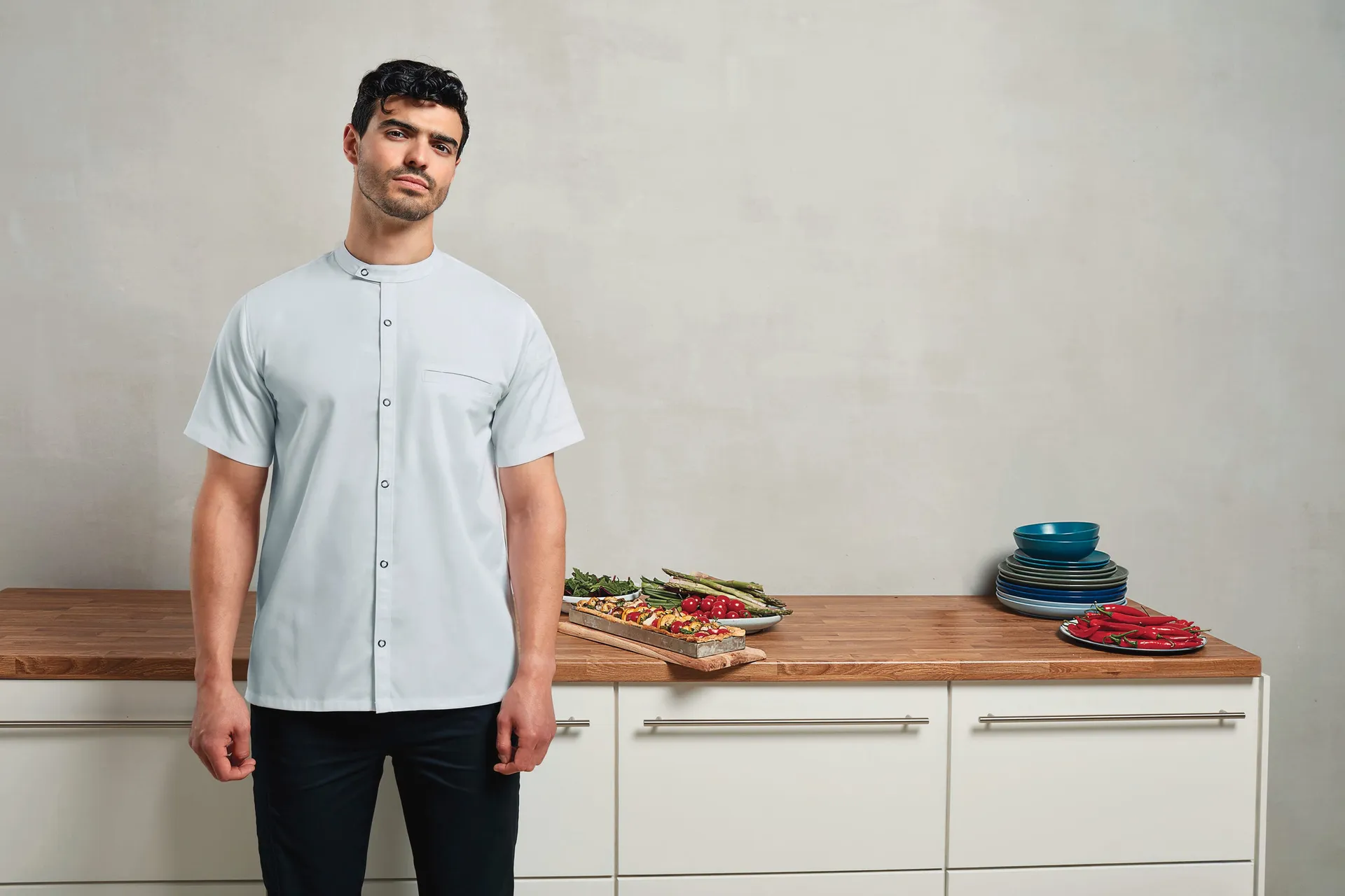 Chef-Kochjacke mit kurzen Ärmeln