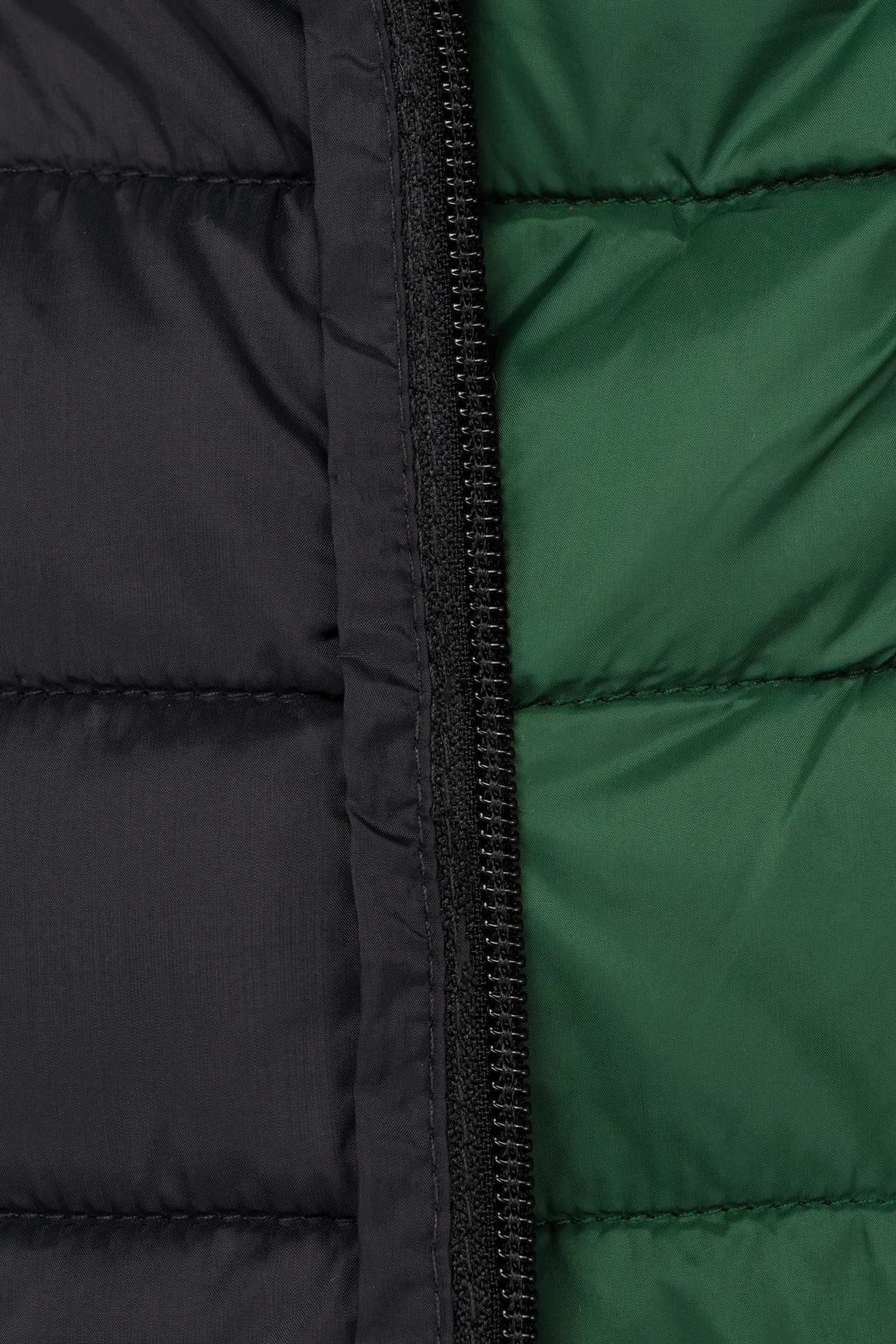 Leichte Herren-Steppjacke mit Kapuze