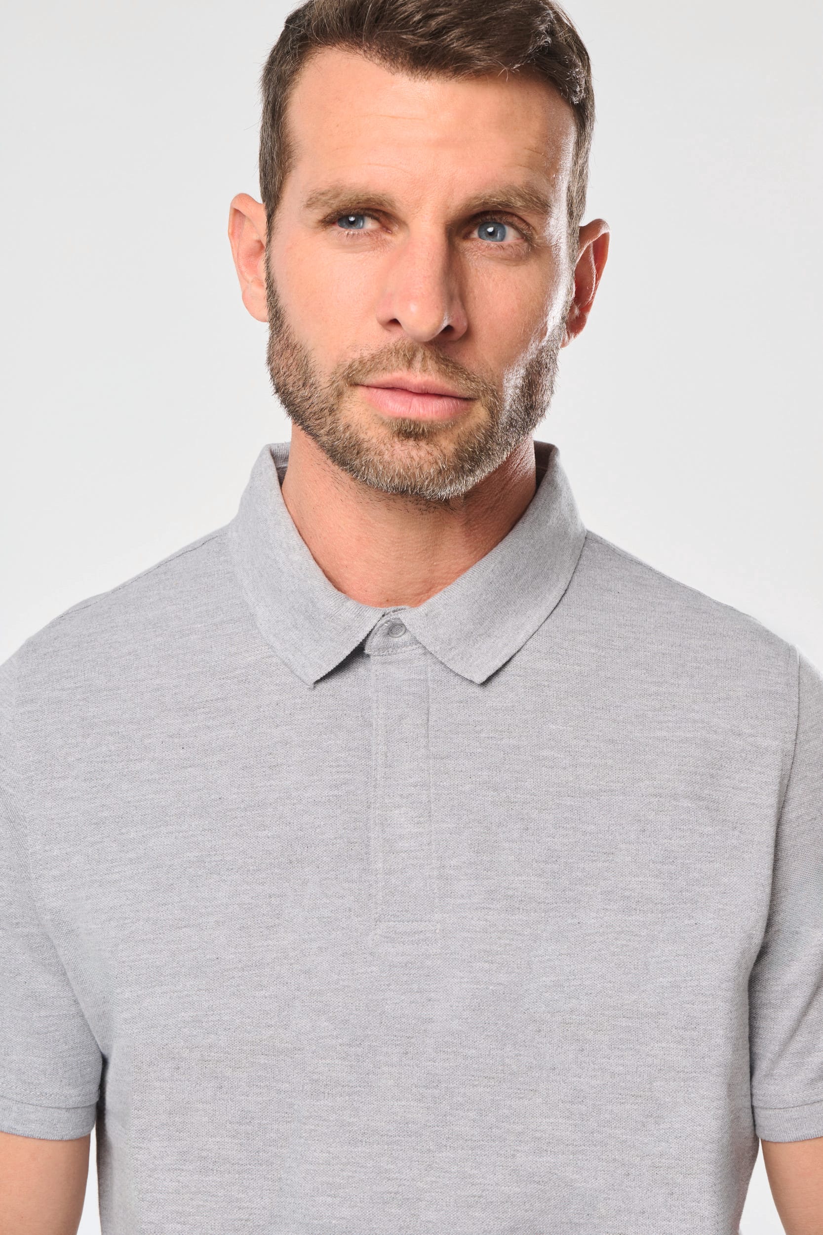 Kurzarm-Polohemd für Herren mit Druckknopfleiste am Kragen