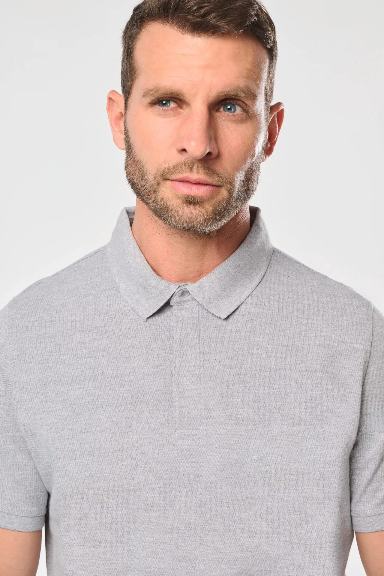 Kurzarm-Polohemd für Herren mit Druckknopfleiste am Kragen