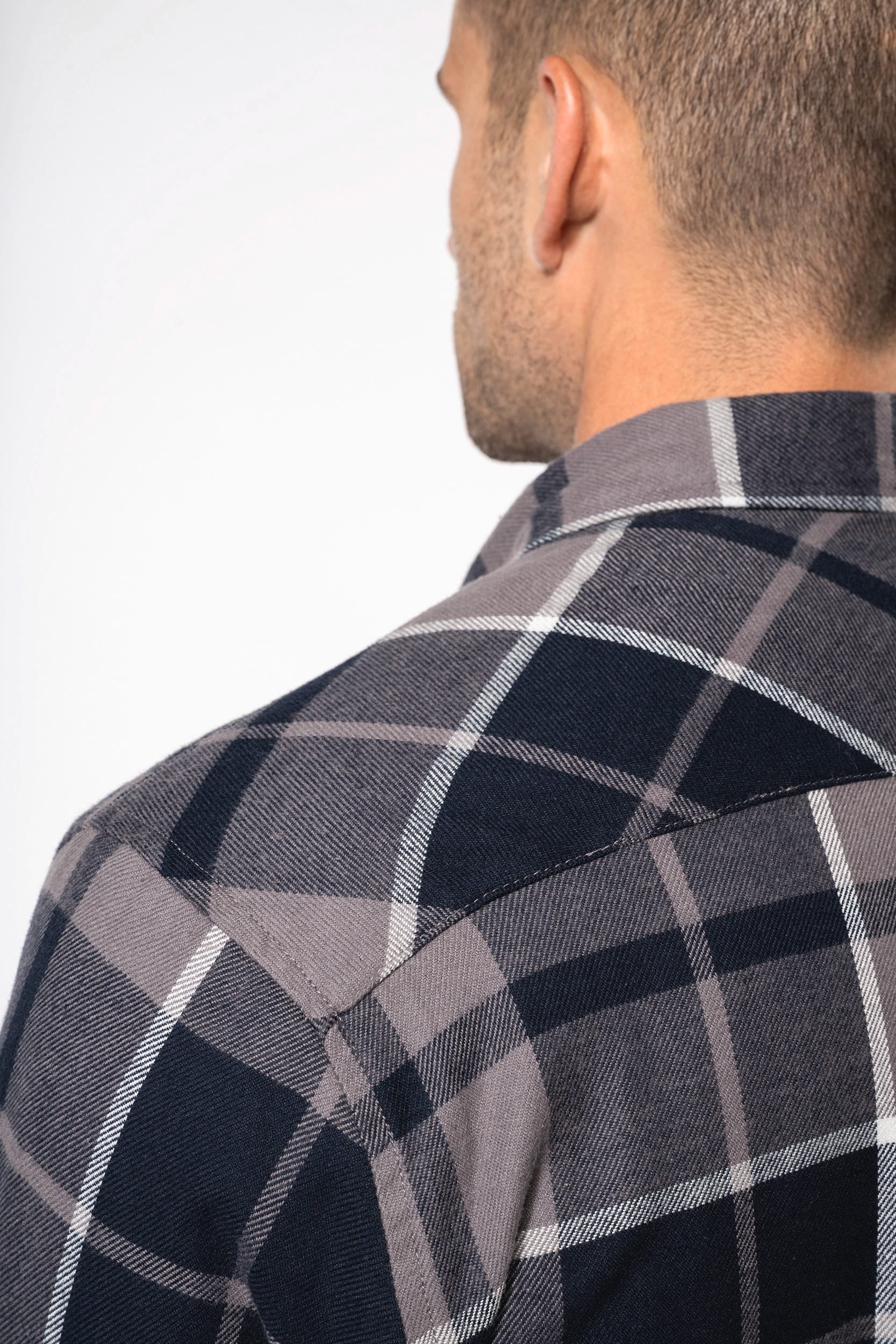 Karo-Hemdjacke mit Sherpa-Futter