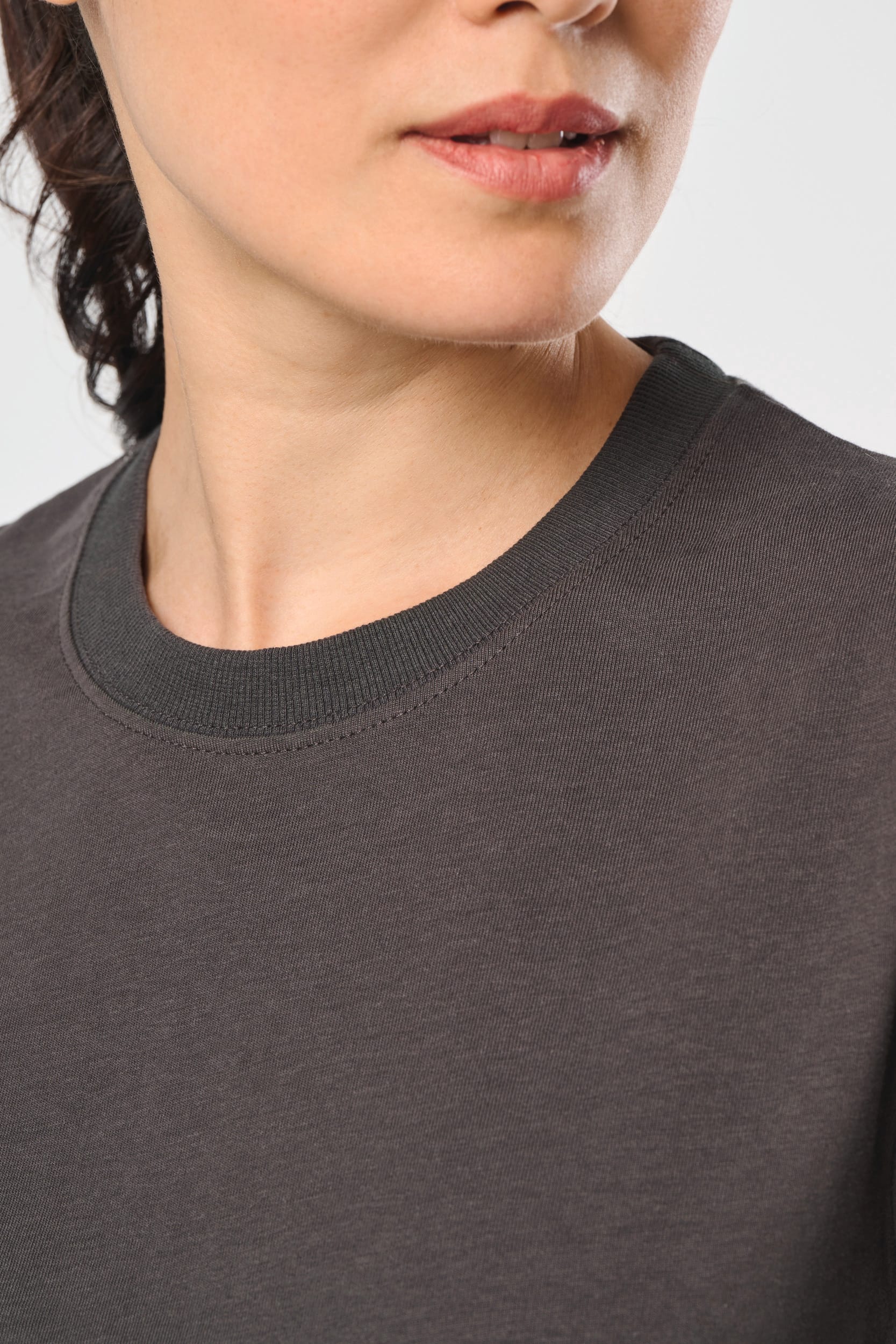 Umweltfreundliches Unisex-T-Shirt mit langen Ärmeln