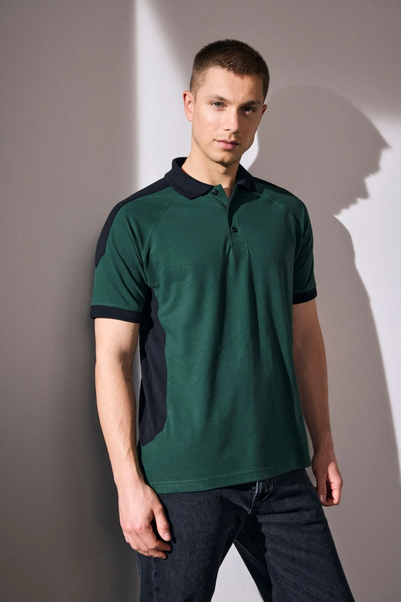 ID Pro Wear 0322 -Strapazierfähiges Polo-Shirt mit Kontrastdetails
