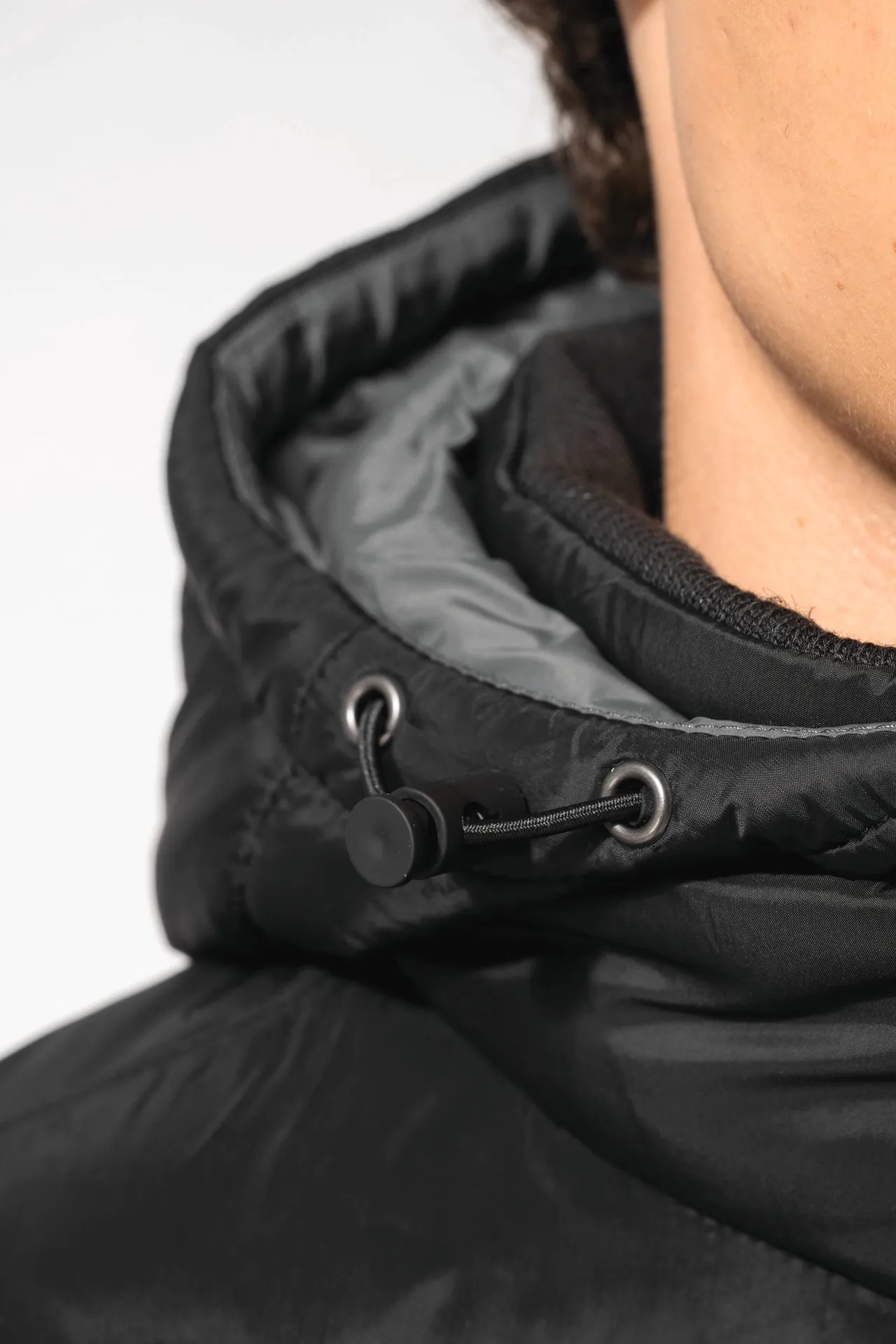 Leichter Herren-Daunenparka mit Kapuze