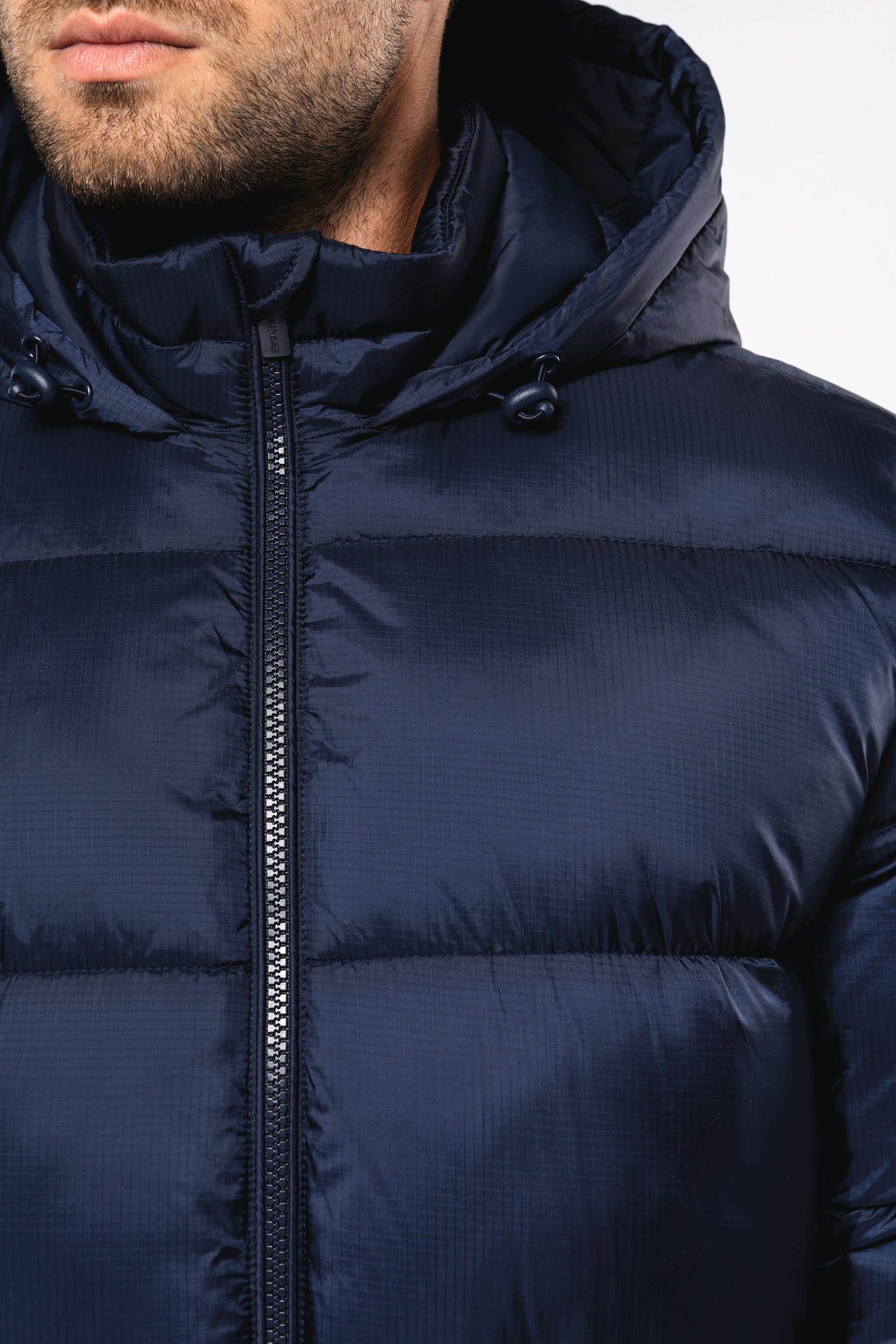 Recycelte Unisex-Ripstop-Jacke mit Kapuze Recycelte Unisex-Ripstop-Jacke mit Kapuze