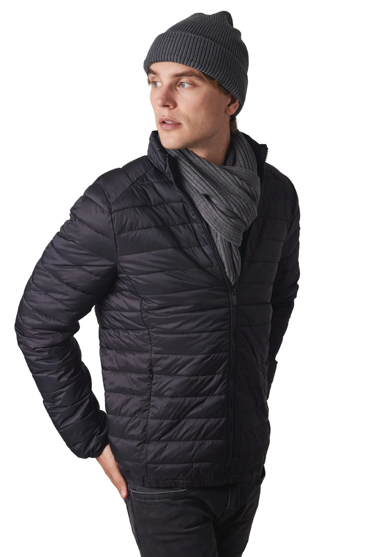 Gerippte Mütze mit doppeltem Umschlag