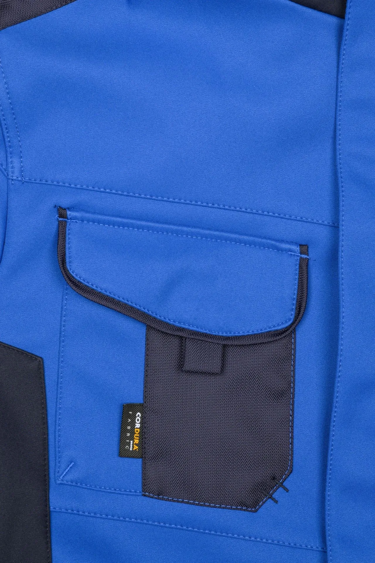 James & Nicholson JN824 – Robuste Winter Softshelljacke mit CORDURA® & Futter