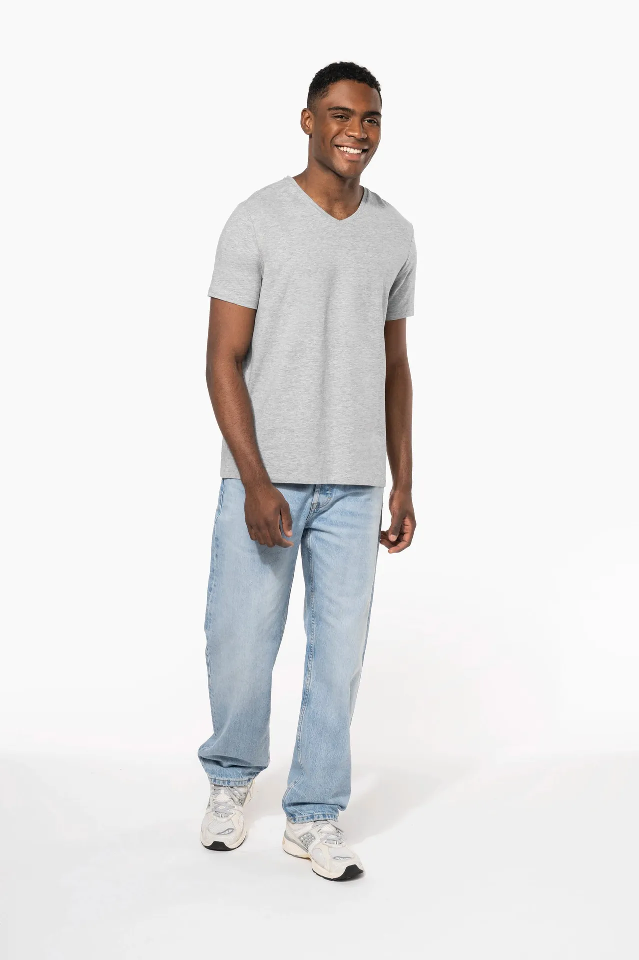 Kurzarm-T-Shirt mit V-Ausschnitt