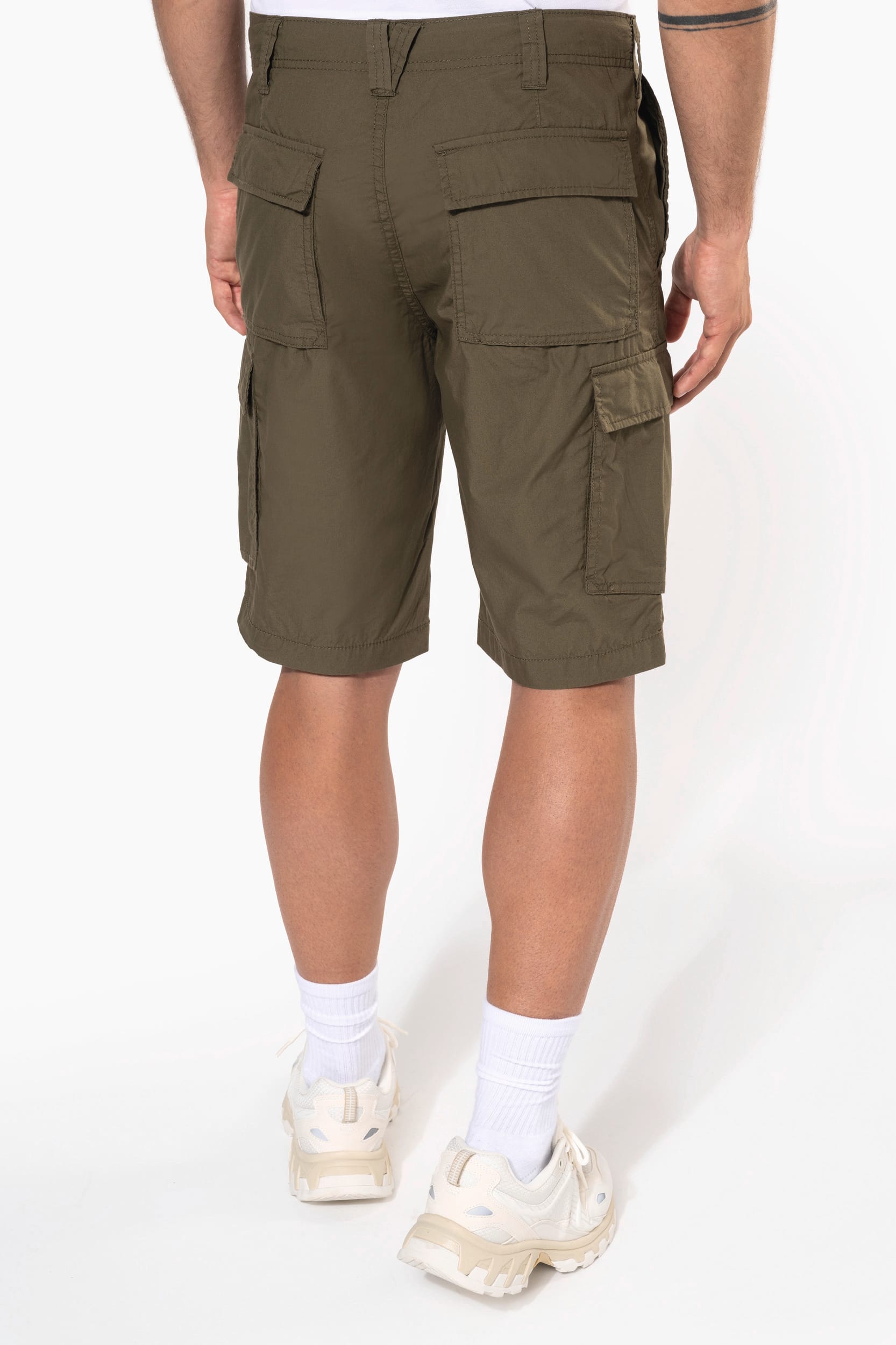 Leichte Bermuda-Shorts für Herren mit mehreren Taschen