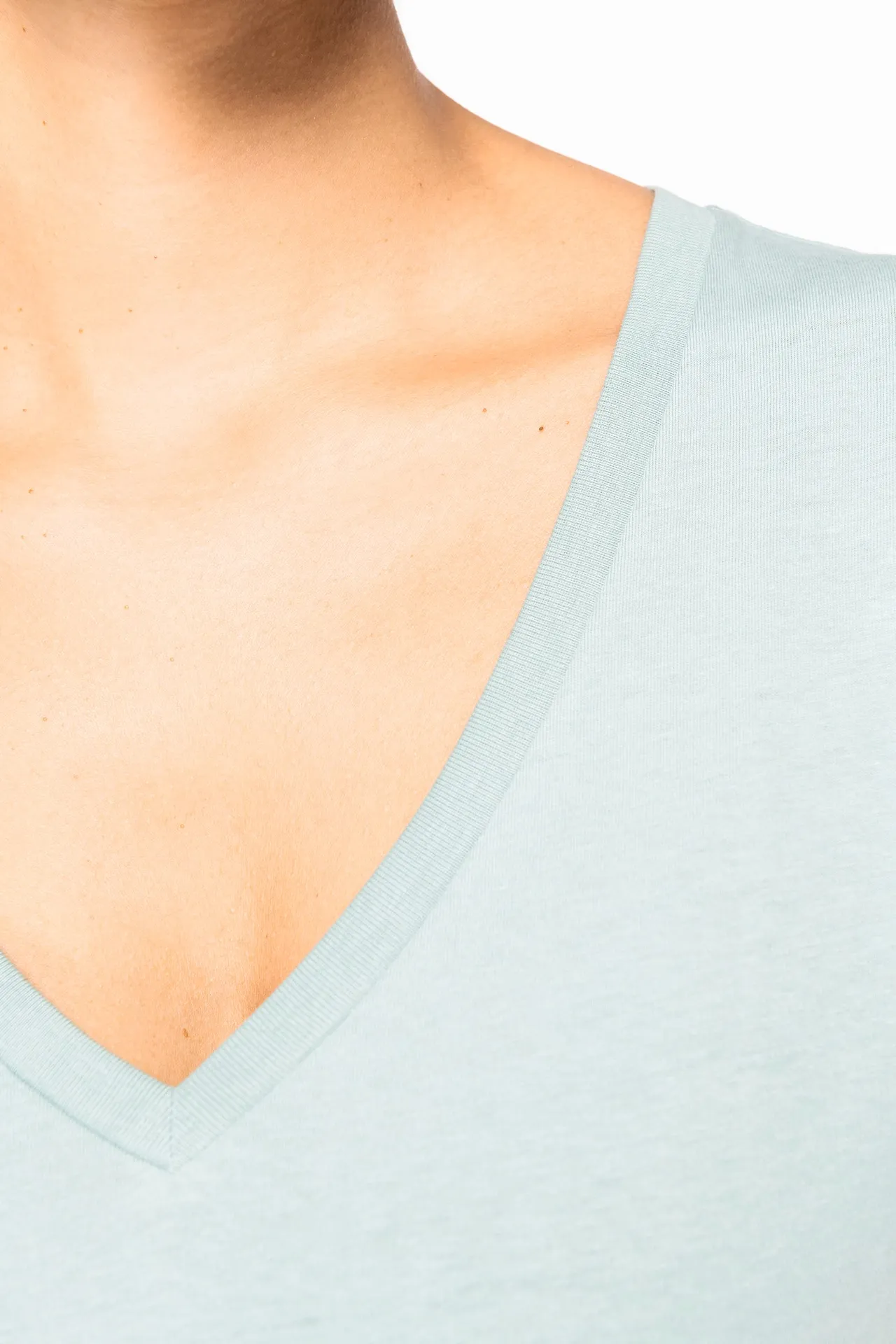 Damen Umweltfreundliches T-Shirt mit V-Ausschnitt