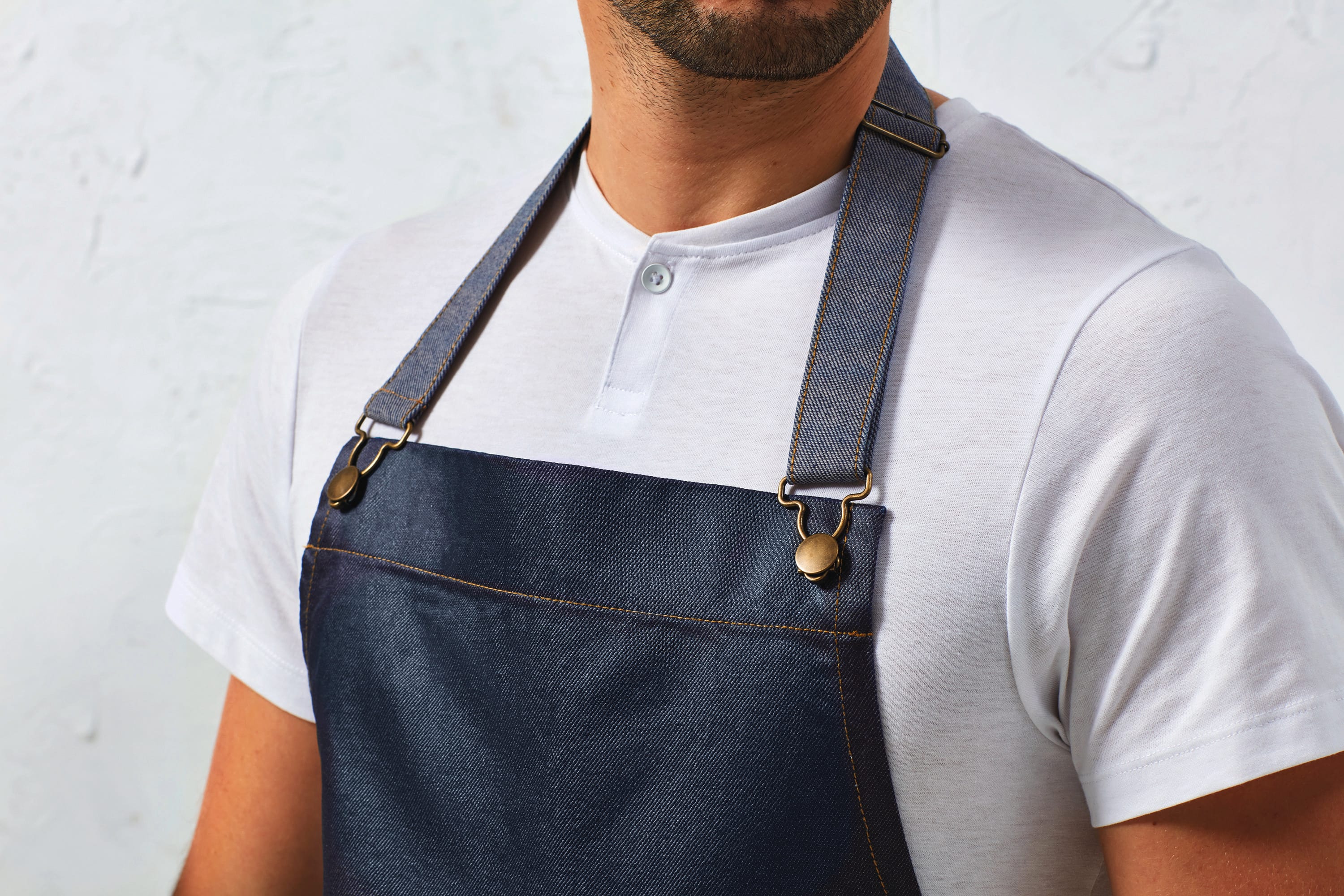 District - Waxed look denim bib apron