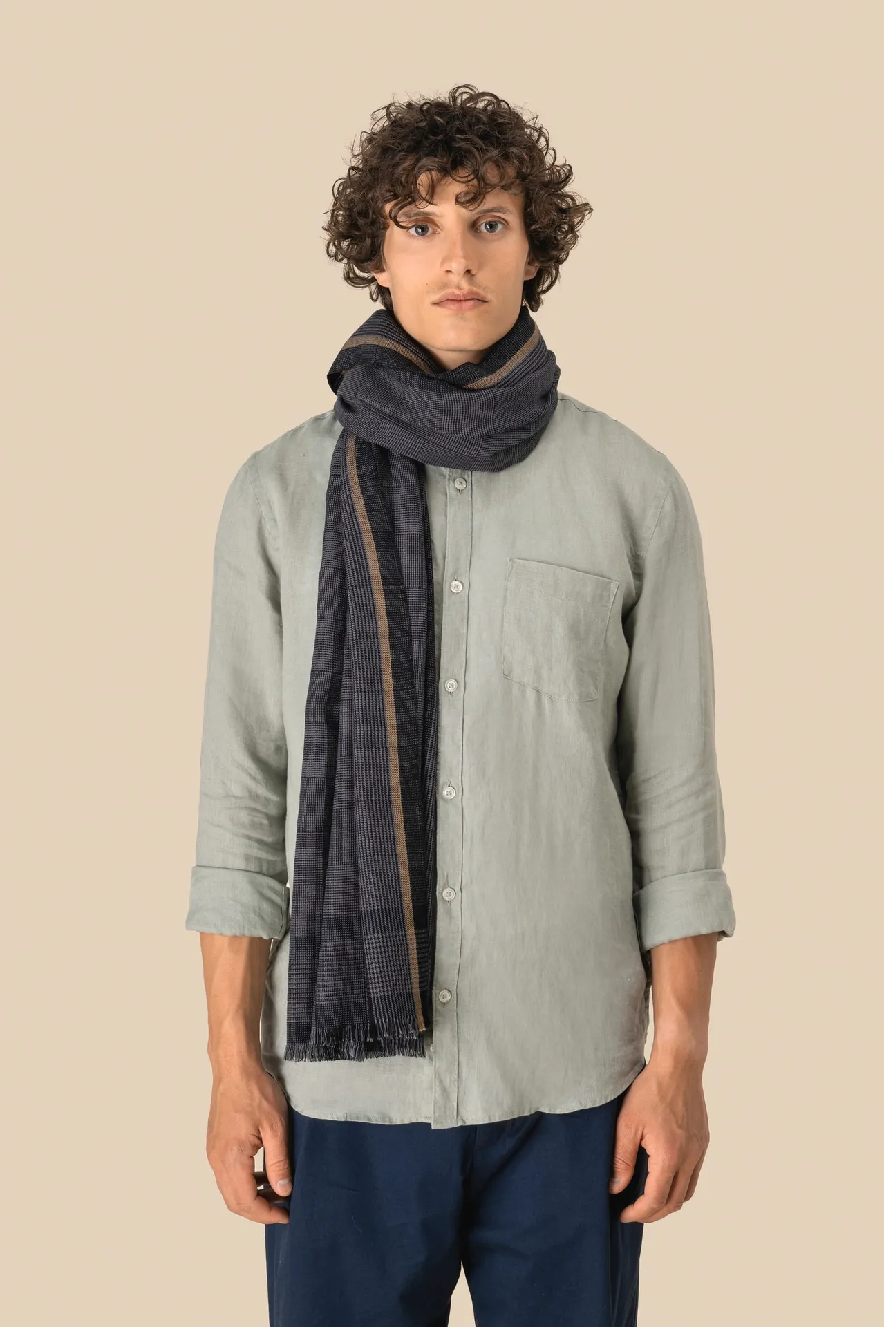 Kariertes Unisex-Schal