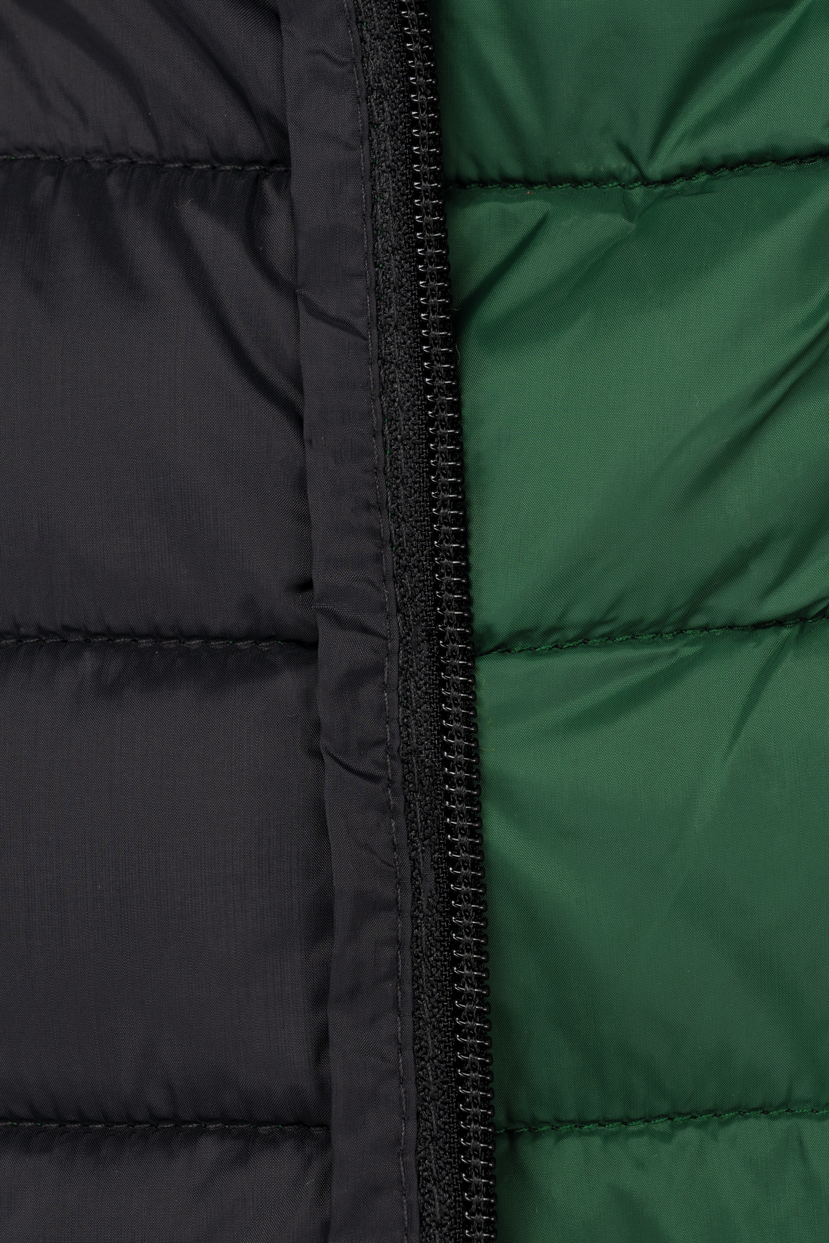 Leichte Damen-Steppjacke mit Kapuze