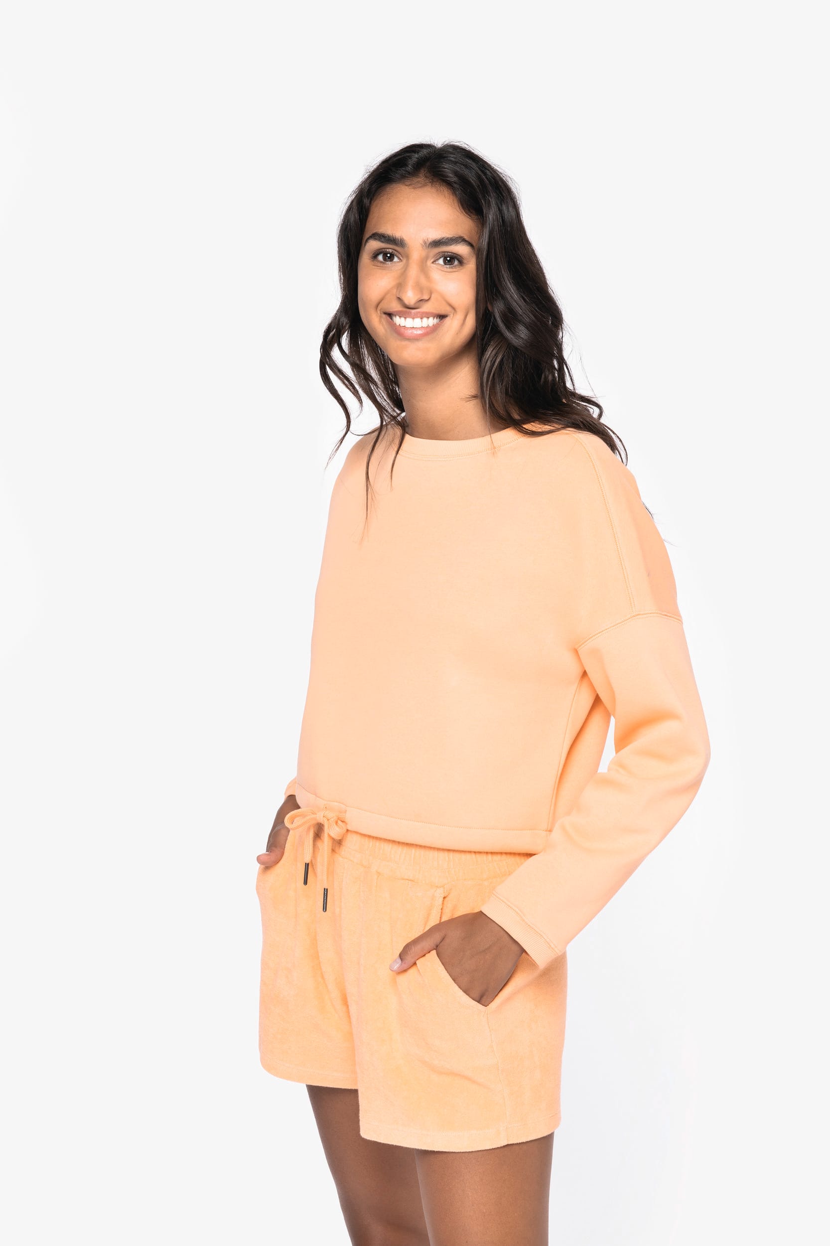 Umweltfreundliches cropped Oversize Damen Sweatshirt mit Rundhalsausschnitt