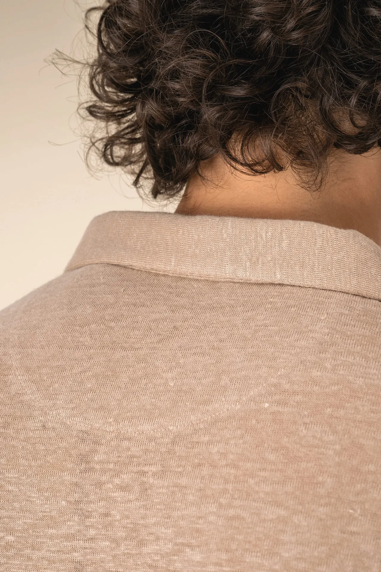 Herren-Polohemd aus Leinen