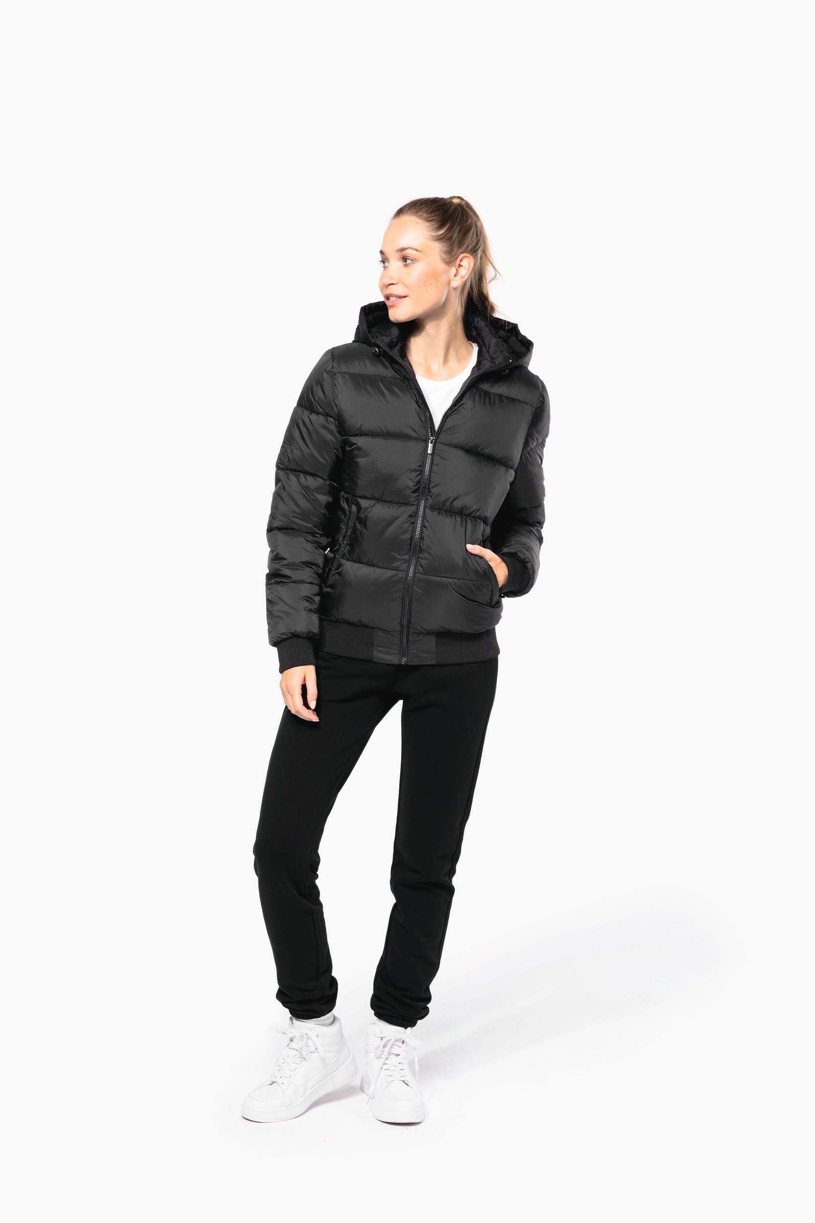 Recycelte Unisex-Ripstop-Jacke mit Kapuze Recycelte Unisex-Ripstop-Jacke mit Kapuze