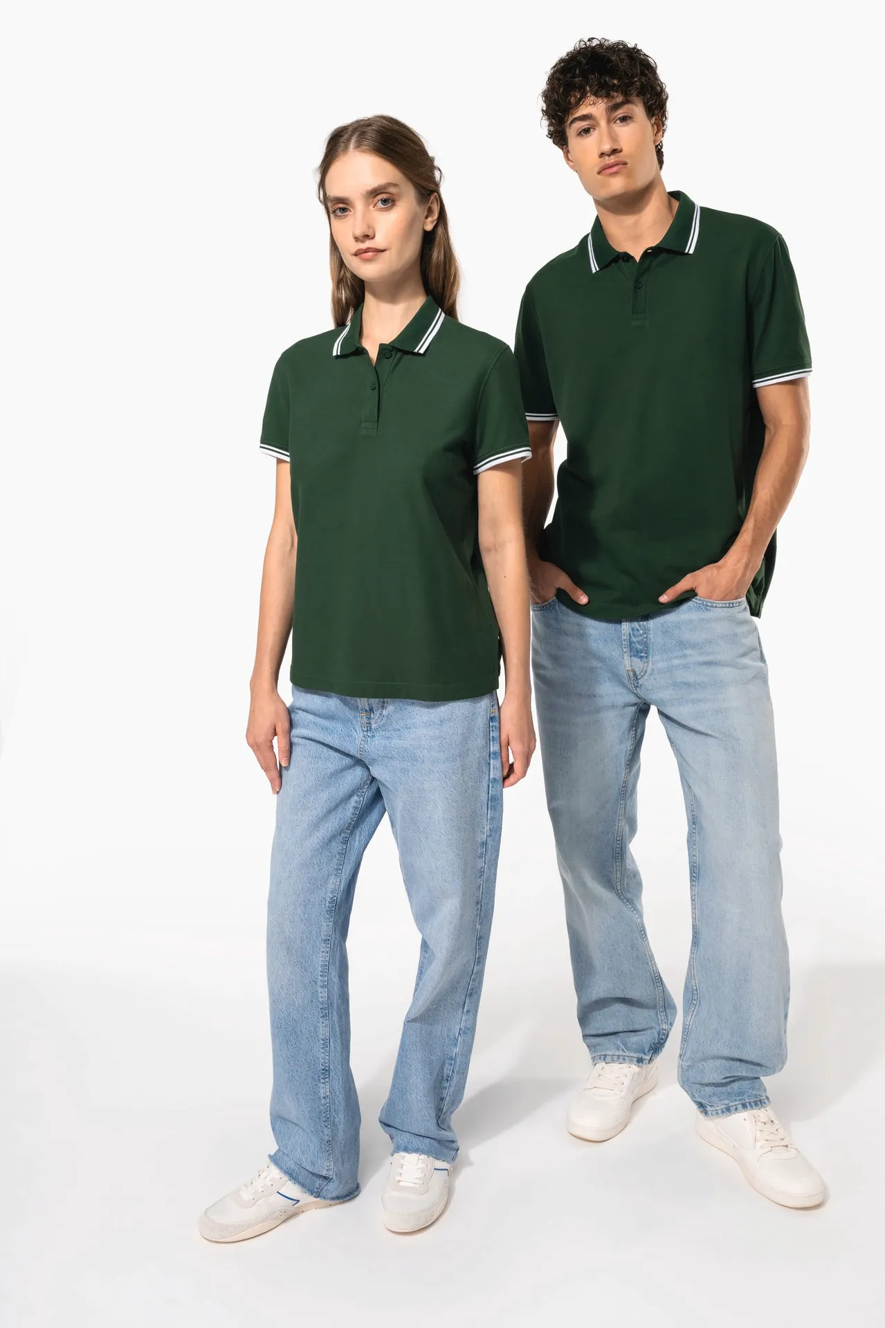 Herren Poloshirt mit kurzen Ärmeln und kontrastfarbenen Paspeln