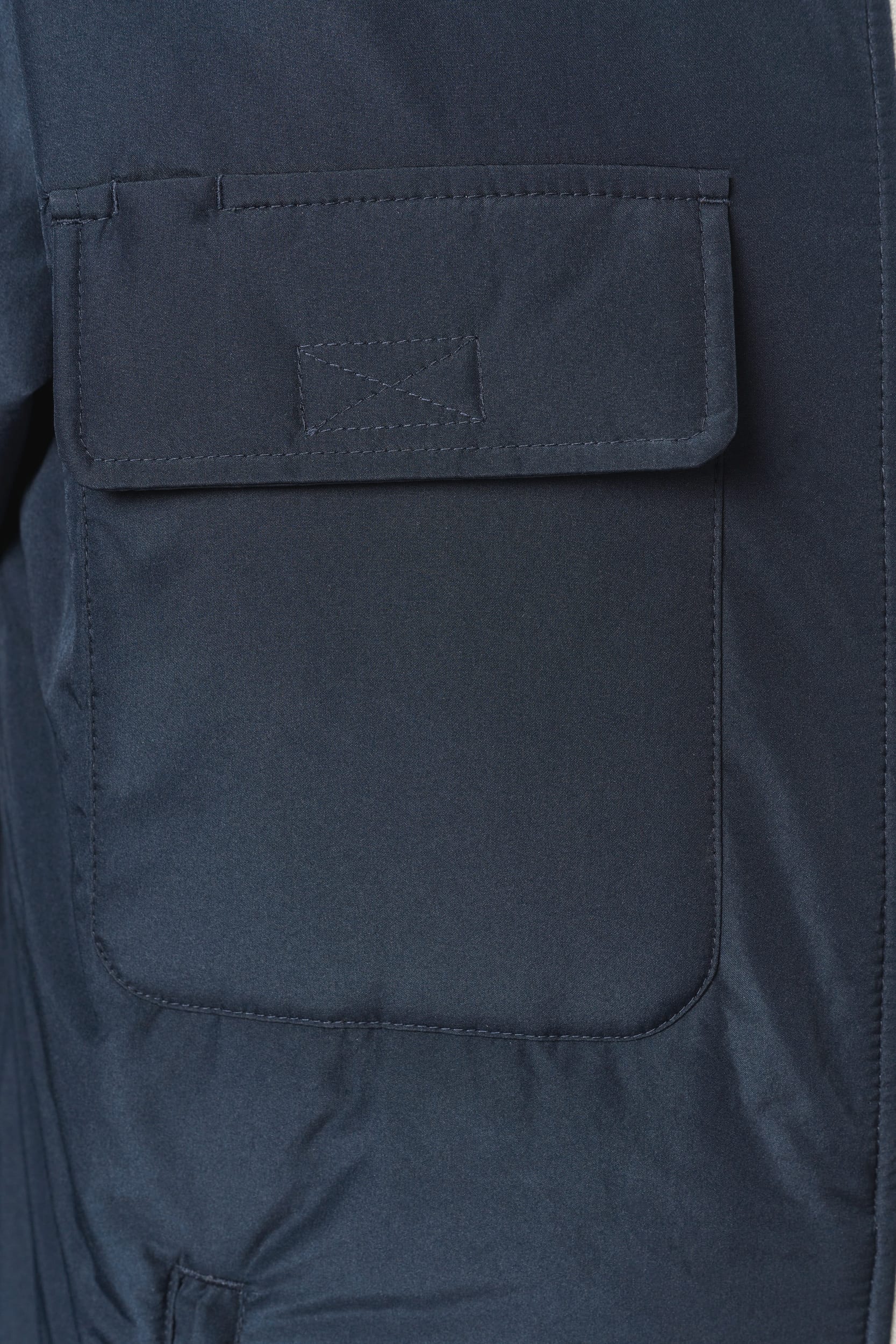 4-Lagige Jacke mit Wärmeisolierung 4-Lagige Jacke mit Wärmeisolierung