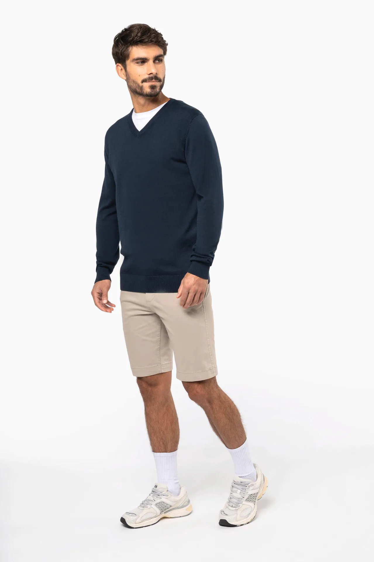 Umweltfreundlicher Herrenpullover mit V-Ausschnitt