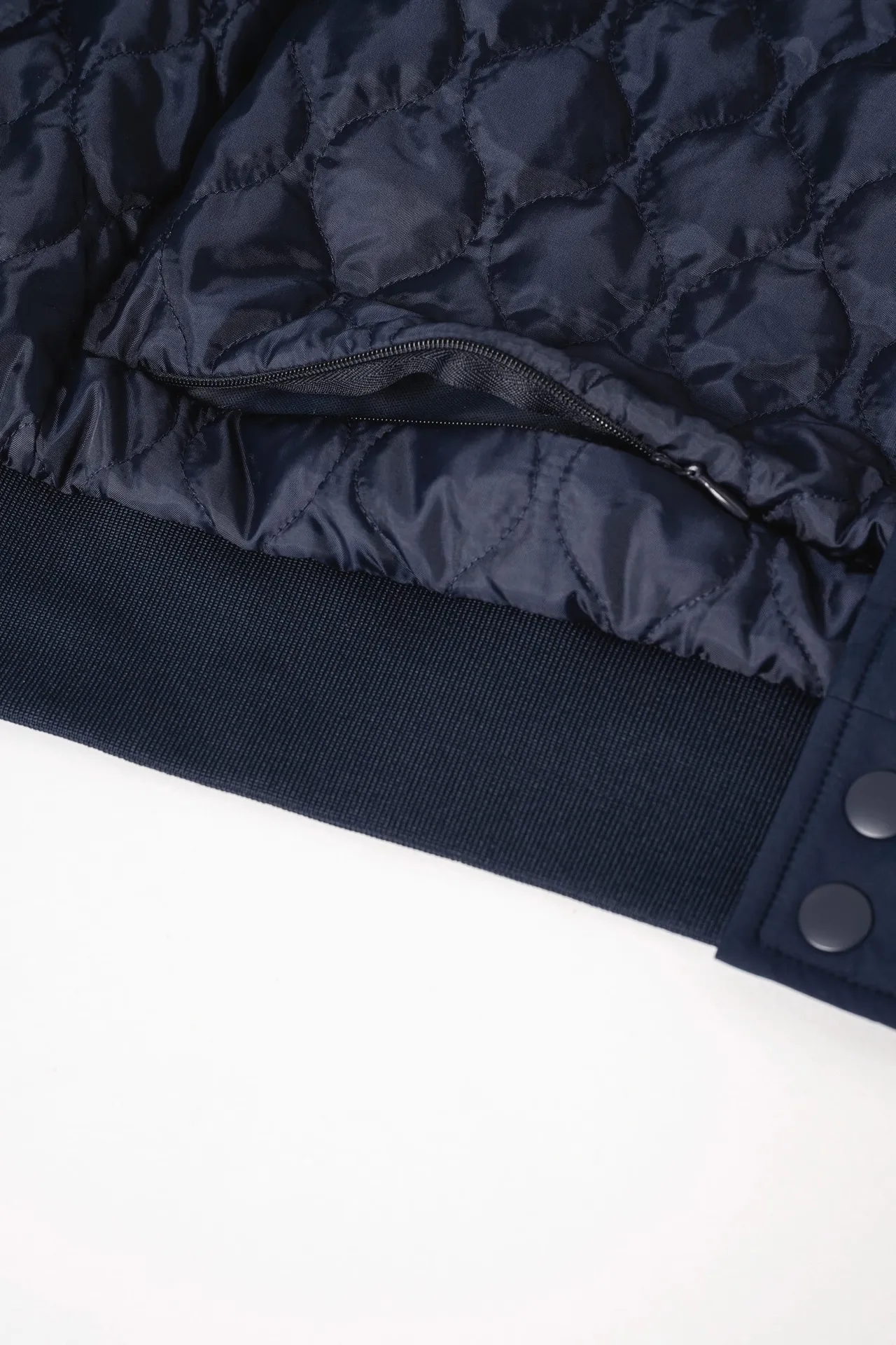 Umweltfreundliche wattierte Unisex-Teddyjacke