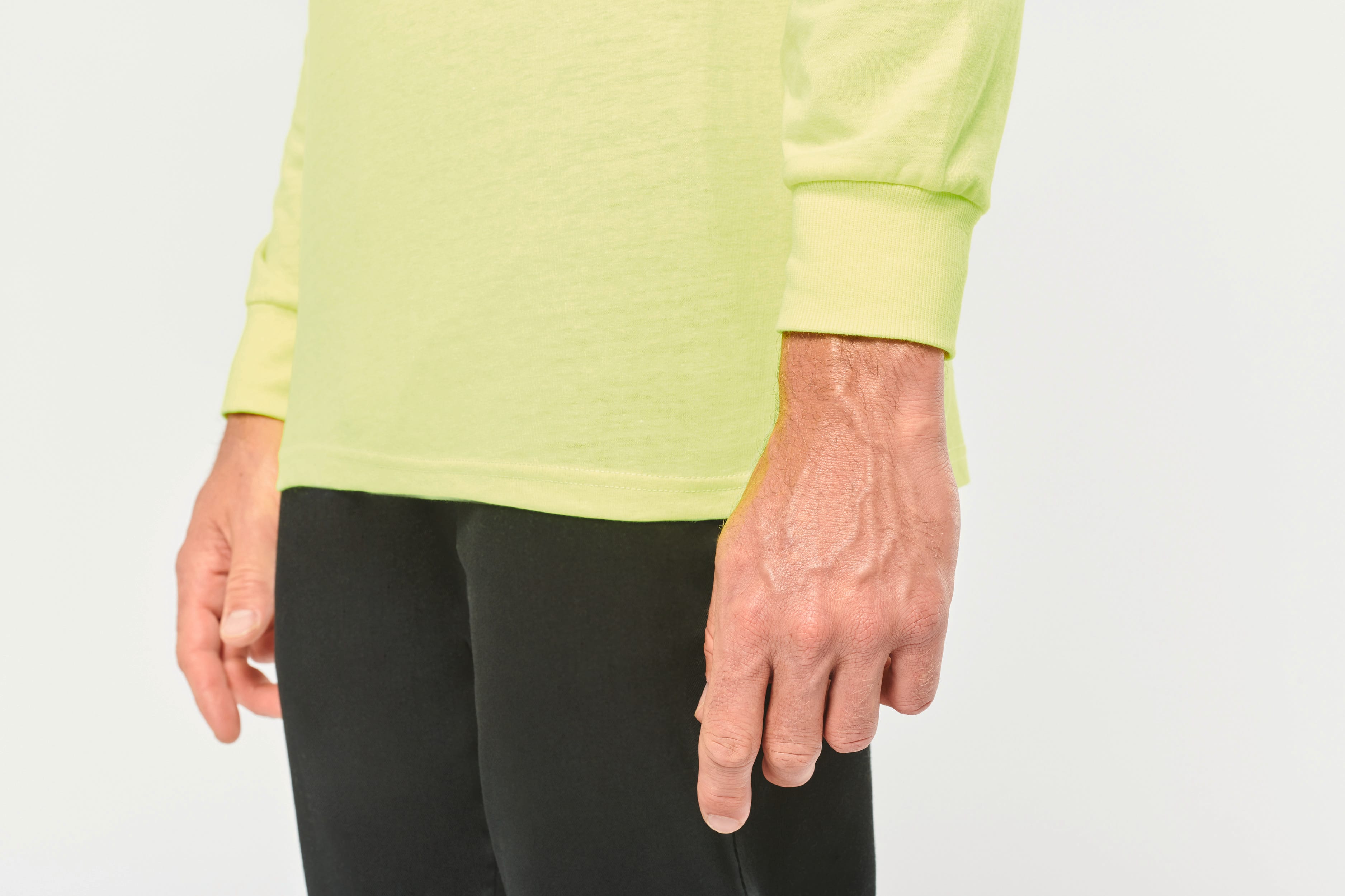 Umweltfreundliches Unisex-T-Shirt mit langen Ärmeln