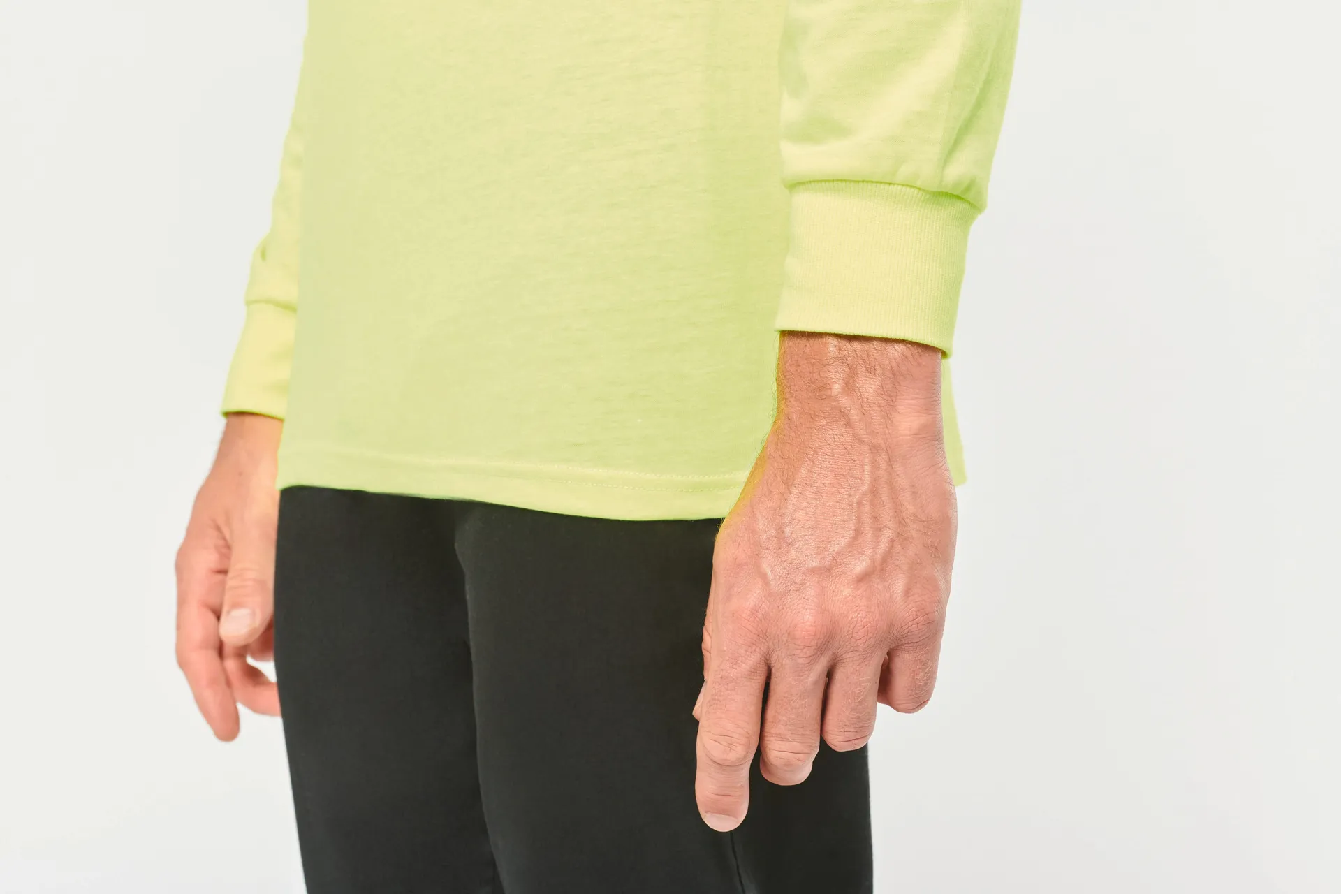 Umweltfreundliches Unisex-T-Shirt mit langen Ärmeln