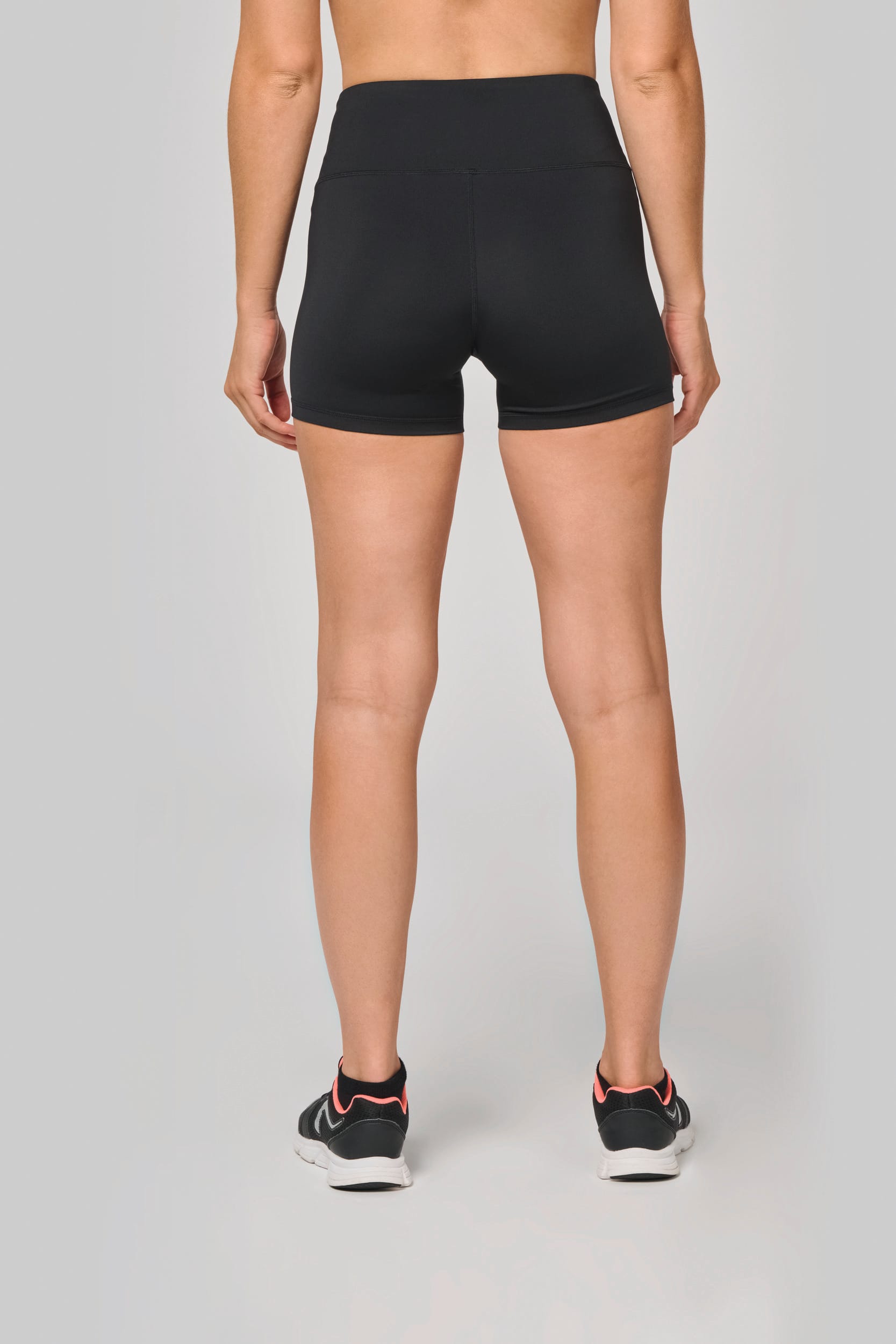 Umweltfreundliches Shorty für Damen
