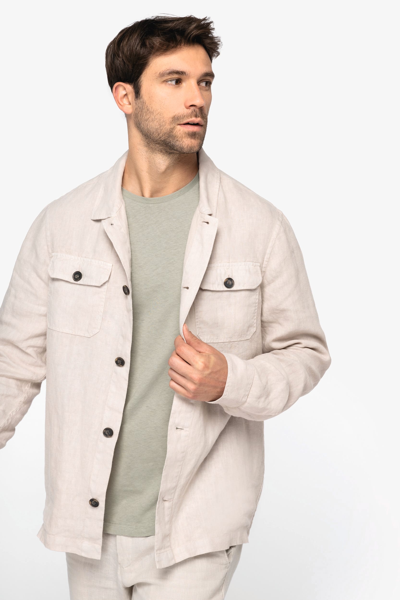 Ausgewaschene Herrenhemdjacke aus Leinen