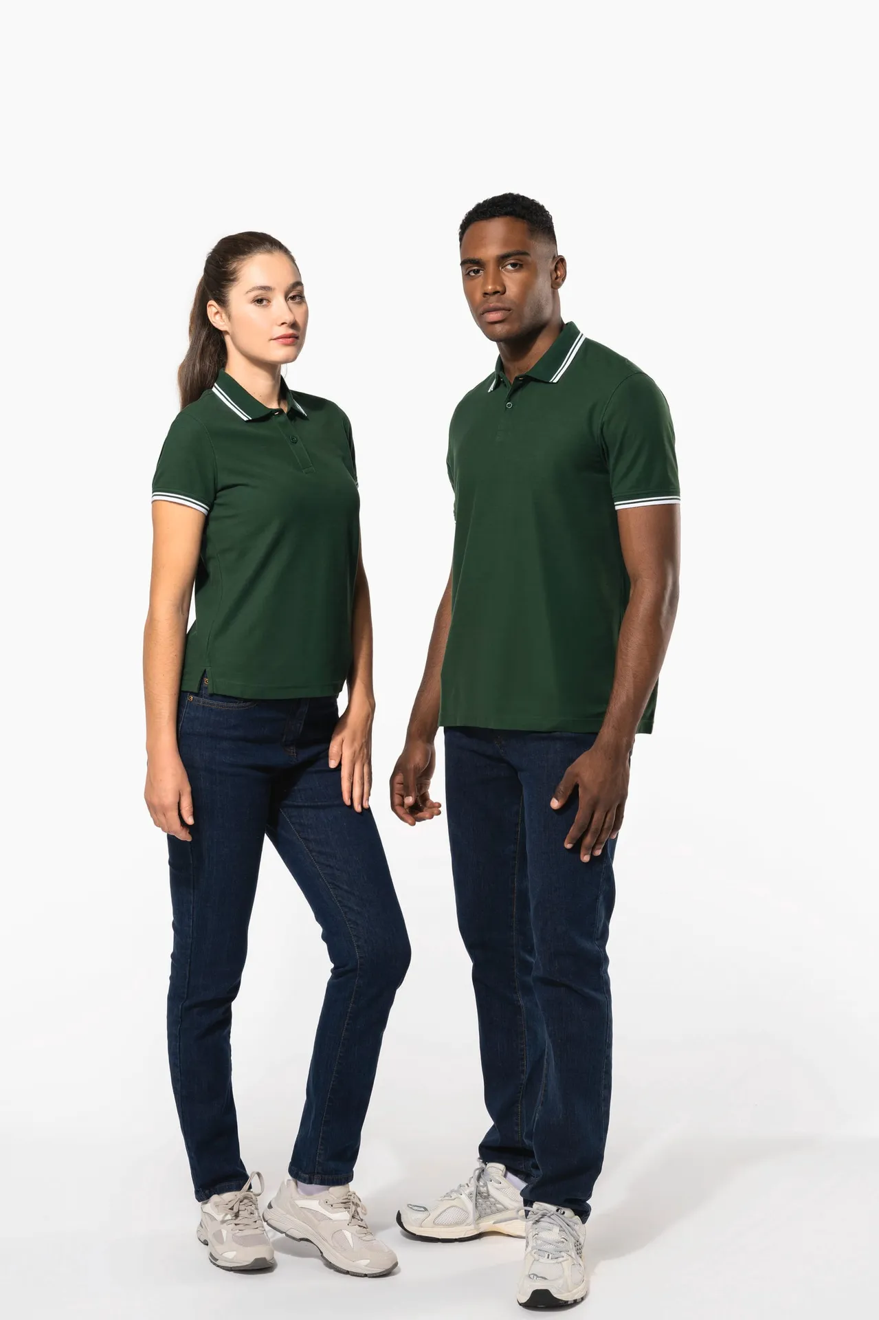 Herren Poloshirt mit kurzen Ärmeln und kontrastfarbenen Paspeln