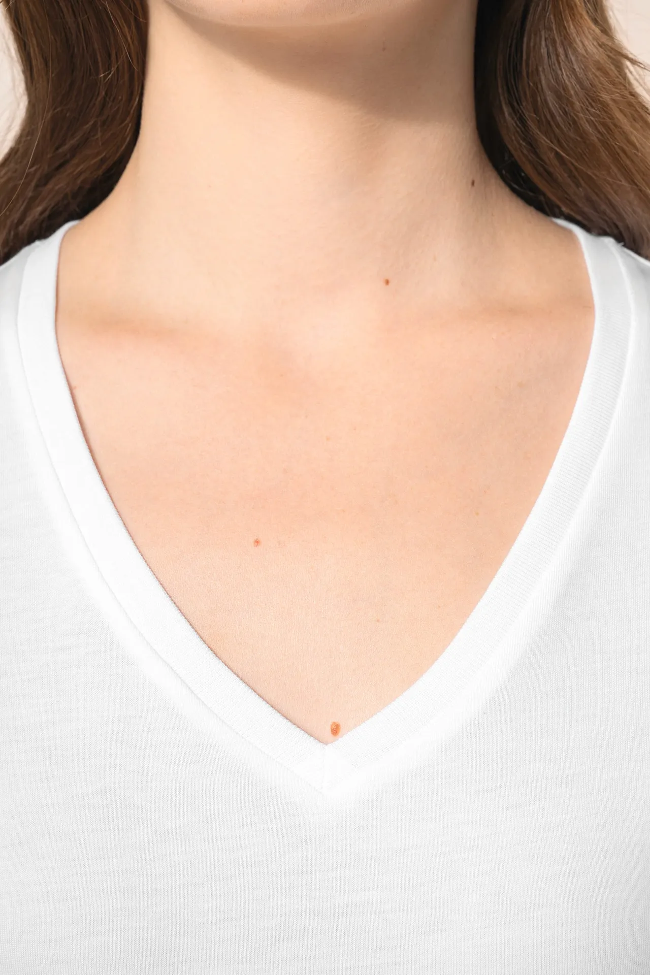 Supima® Damen-T-Shirt mit V-Ausschnitt und langen Ärmeln