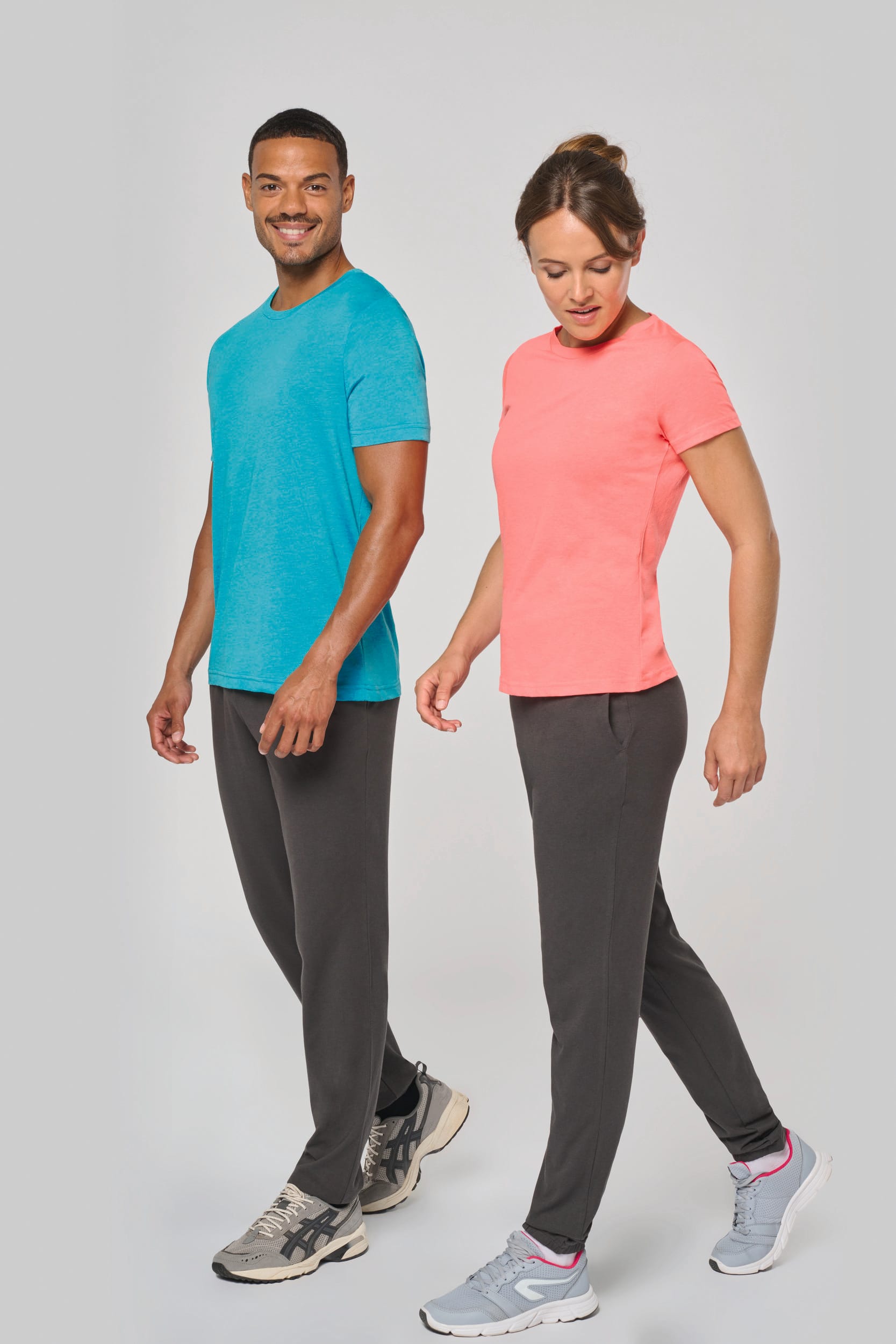 Unisex-Jogging-Hose. Leichte Baumwolle Unisex-Jogging-Hose. Leichte Baumwolle