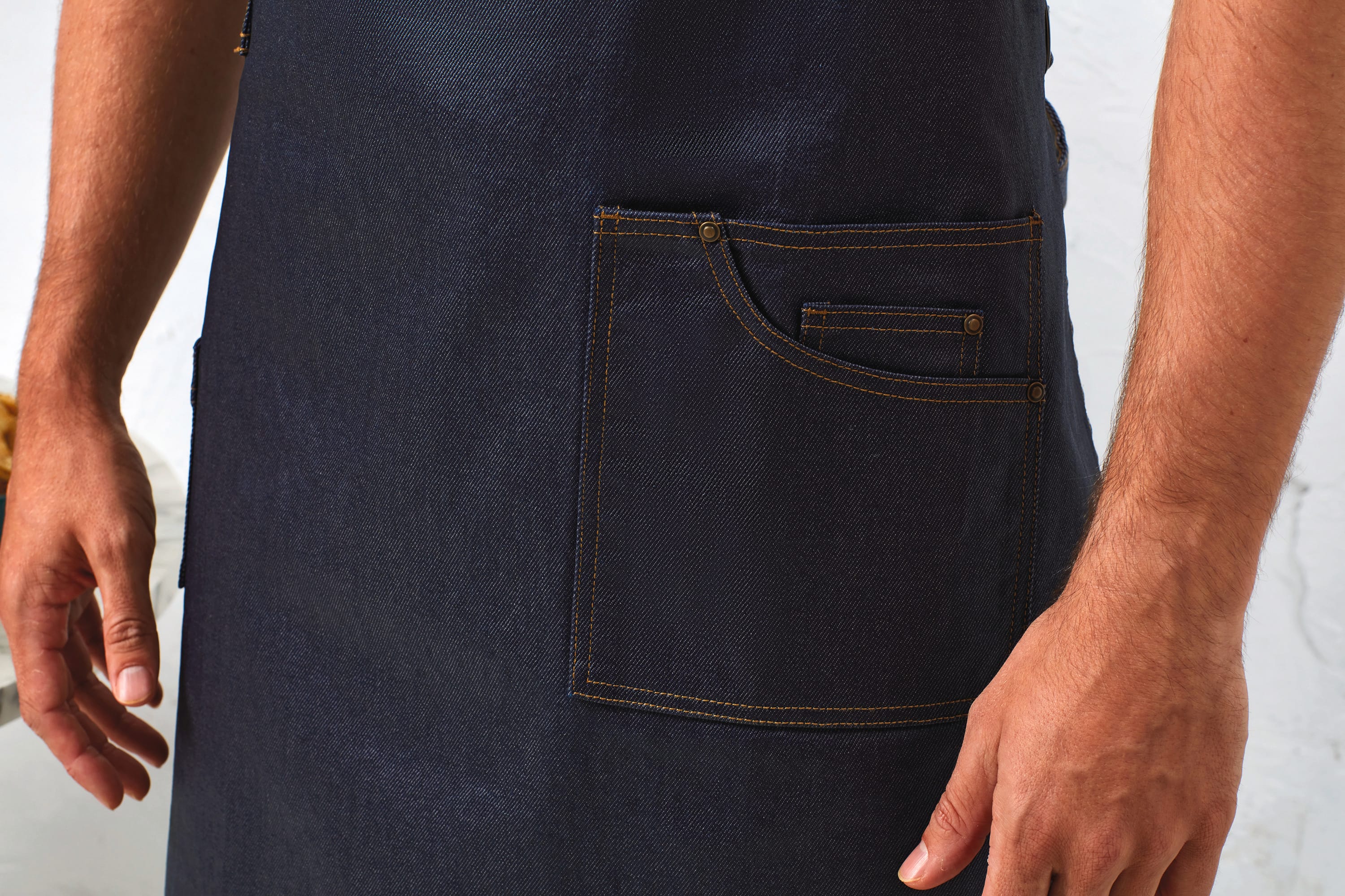 District - Waxed look denim bib apron