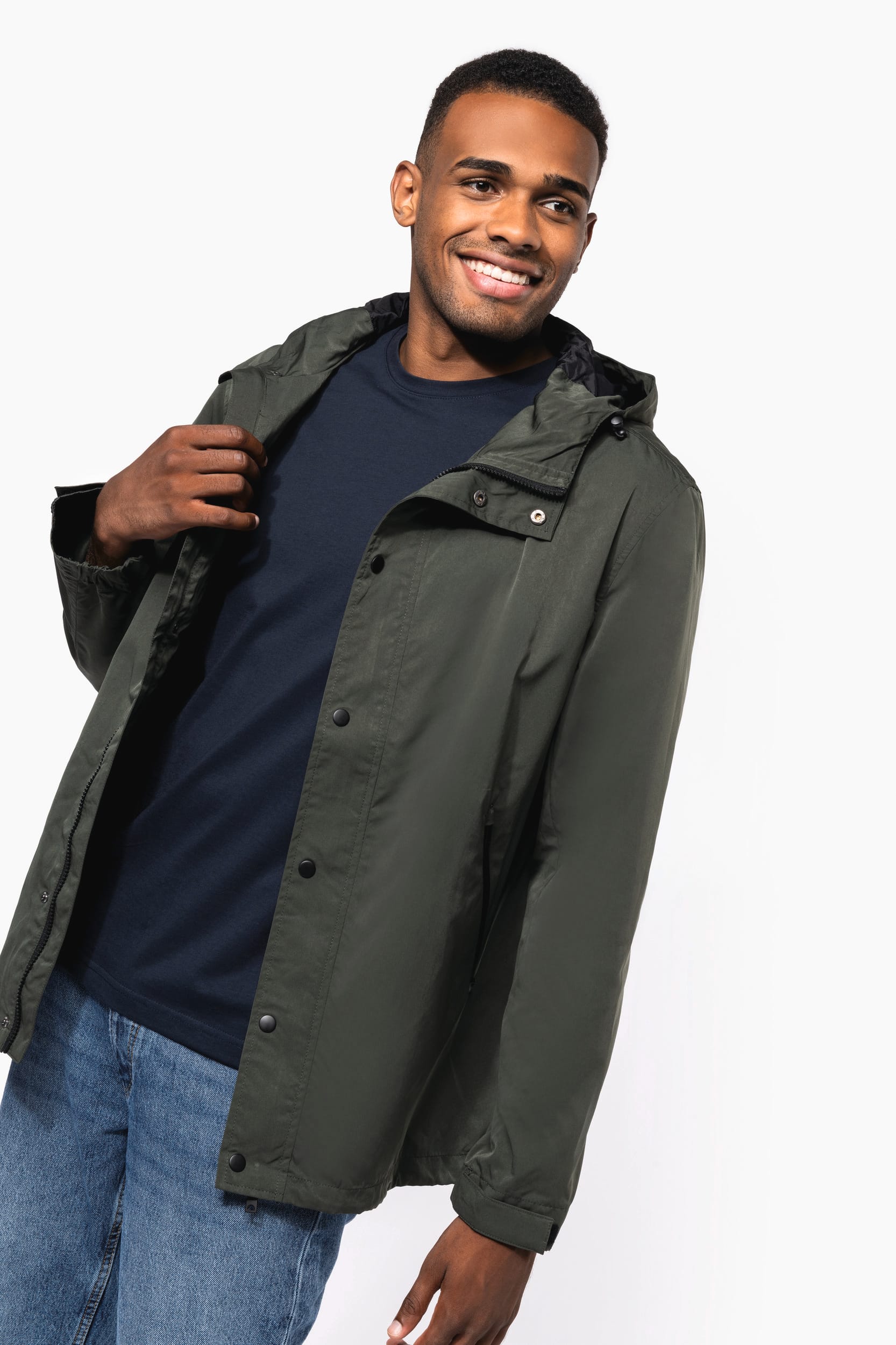 Leichte Kapuzenjacke