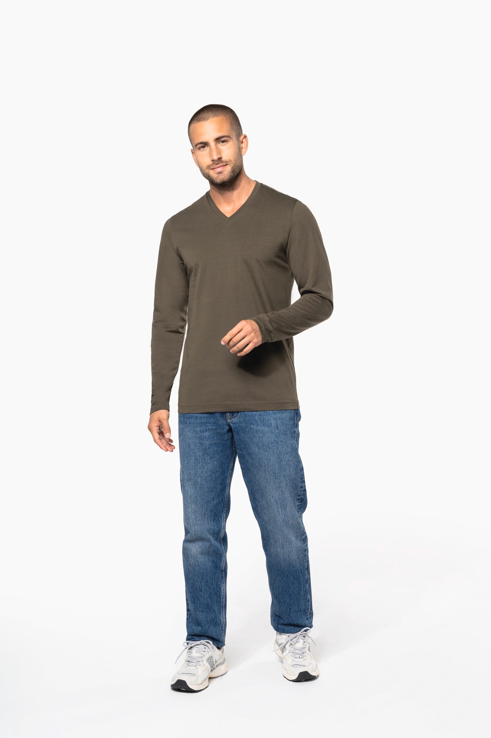 Men's long-sleeved V-neck T-shirt