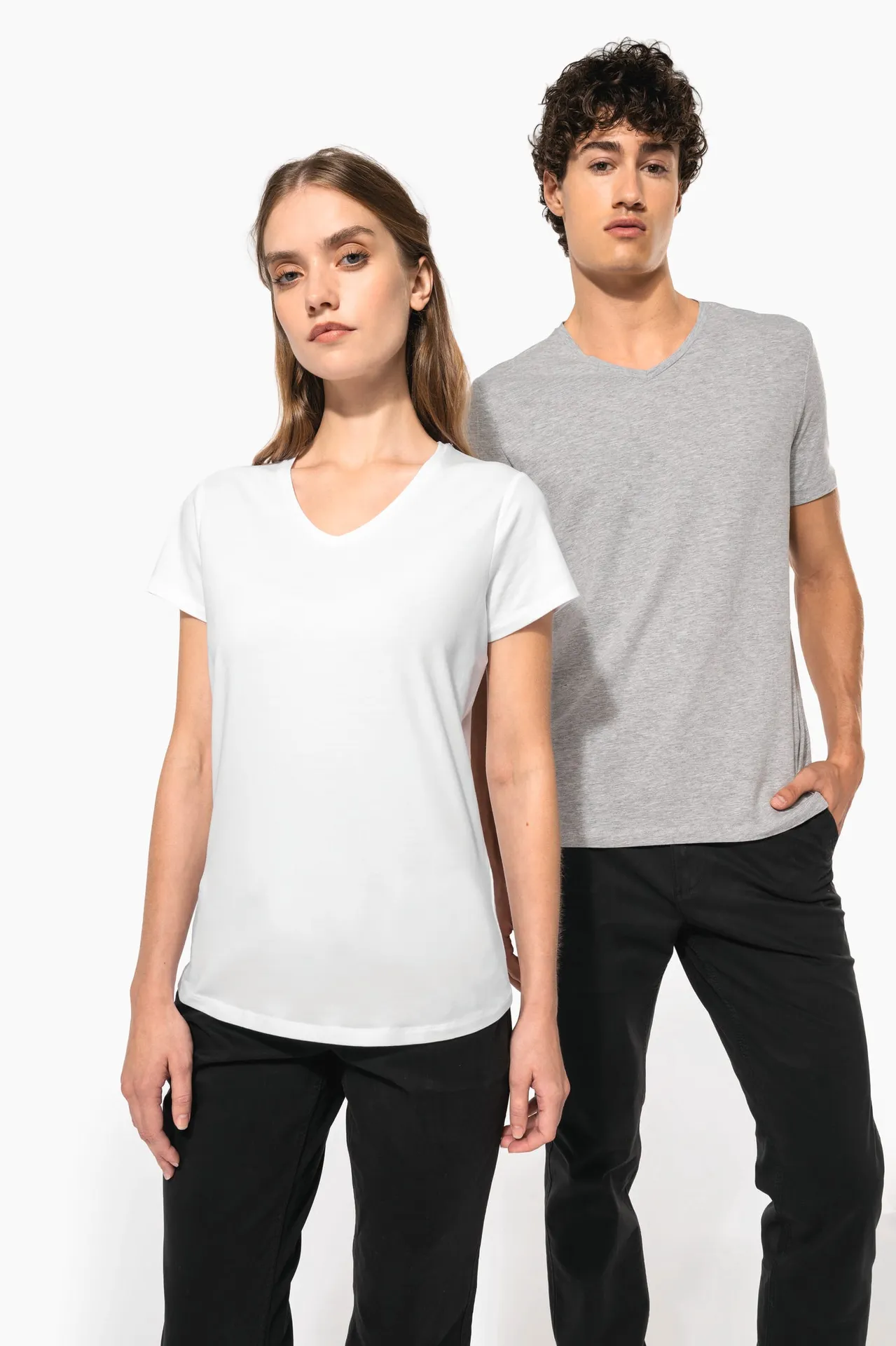 Kurzarm-T-Shirt mit V-Ausschnitt