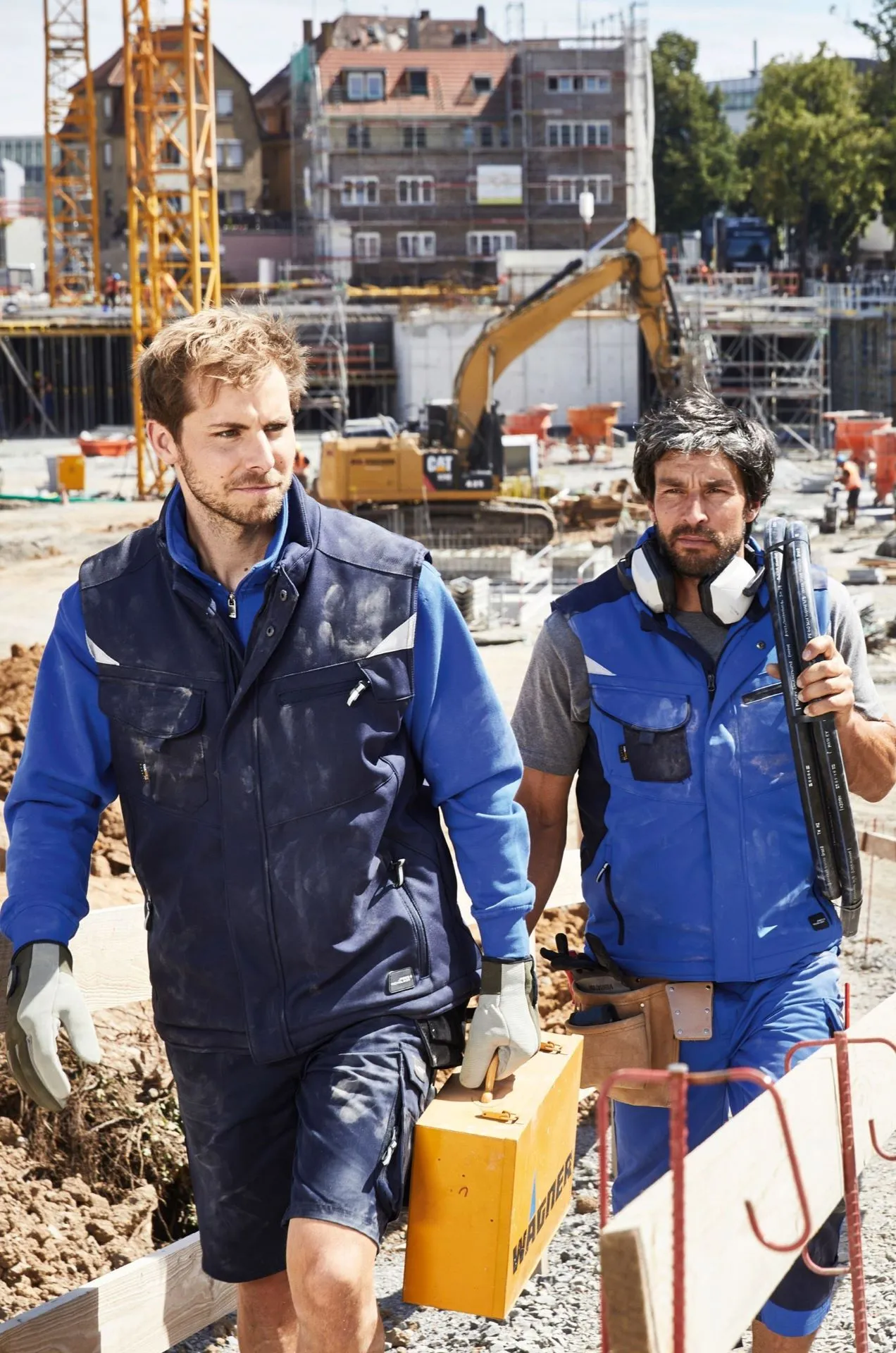 James & Nicholson JN825 – Robuste Winter Softshell-Arbeitsweste mit CORDURA®