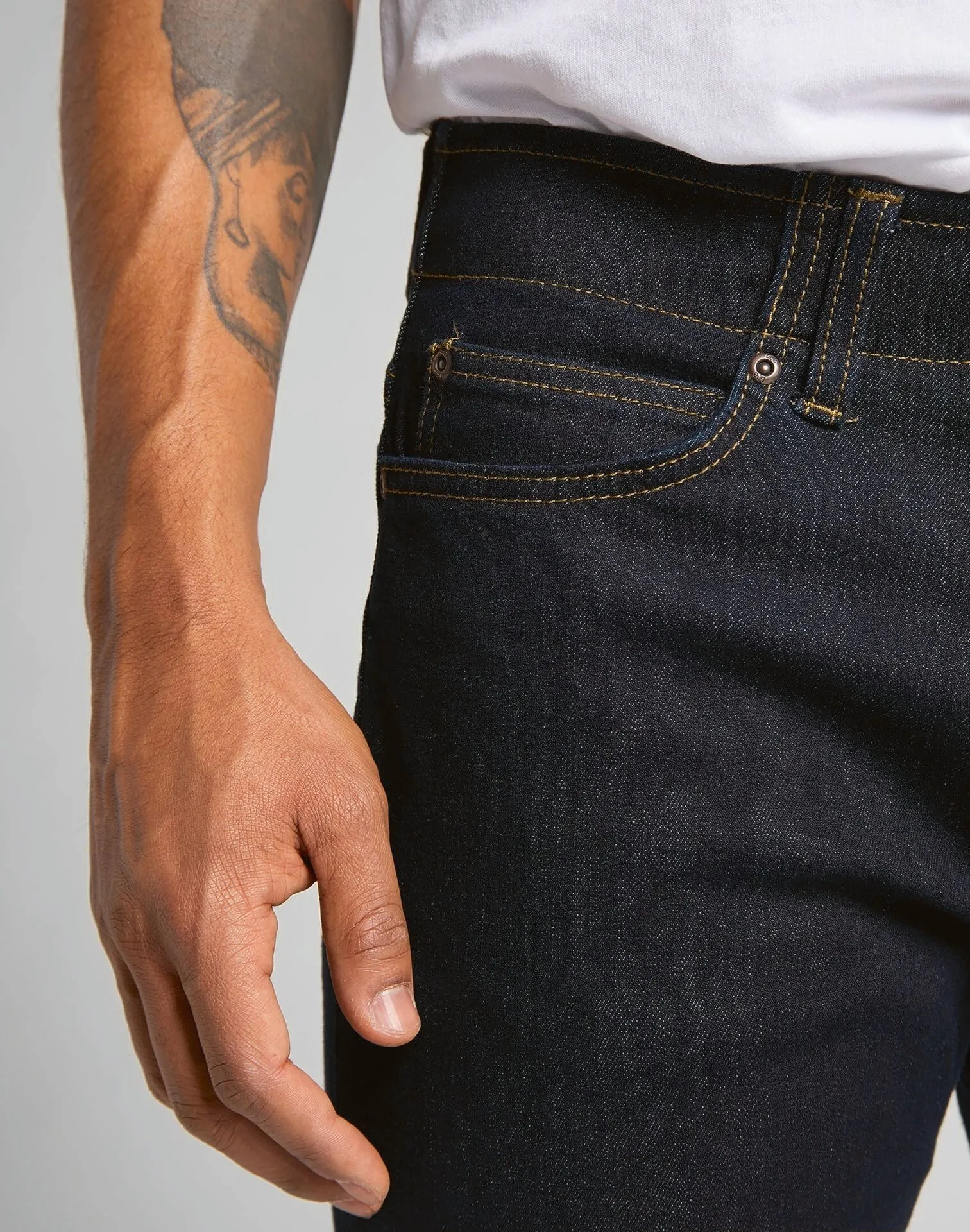 Extreme Motion Slim Fit Jeans