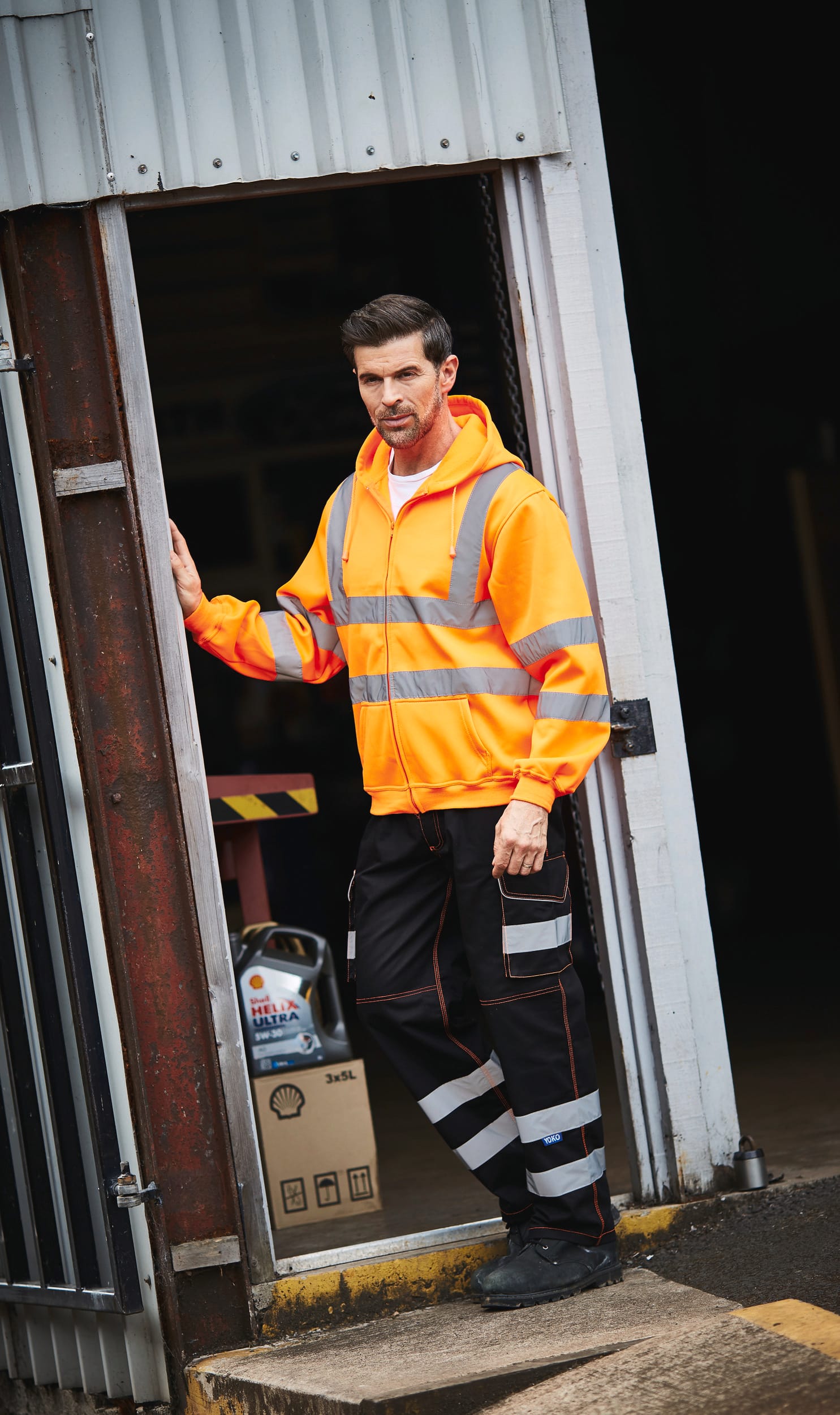 YOKO Kapuzenpullover mit Reißverschluss in Warnfarbe