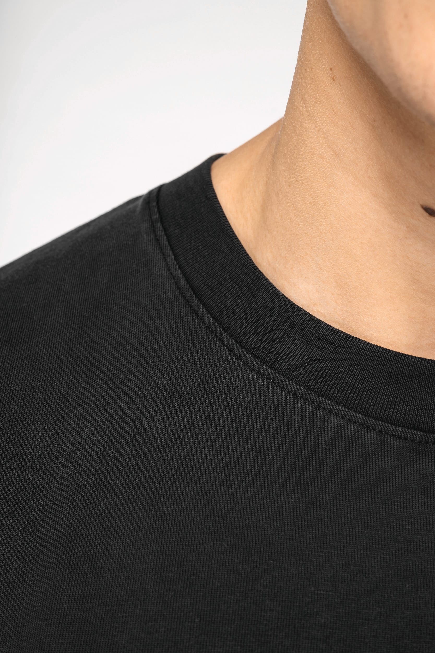 Ausgewaschenes umweltfreundliches Oversize-T-Shirt für Herren Ausgewaschenes umweltfreundliches Oversize-T-Shirt für Herren