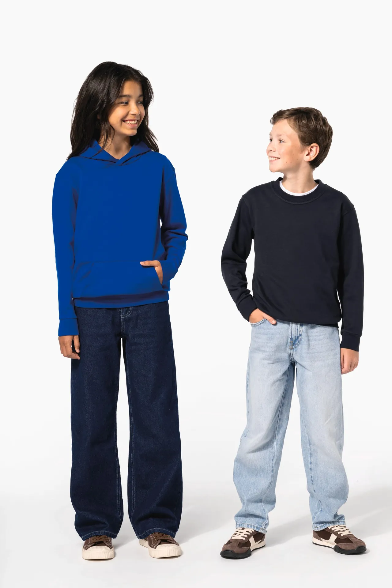 Recyceltes Kinder-Sweatshirt mit Rundhalsausschnitt