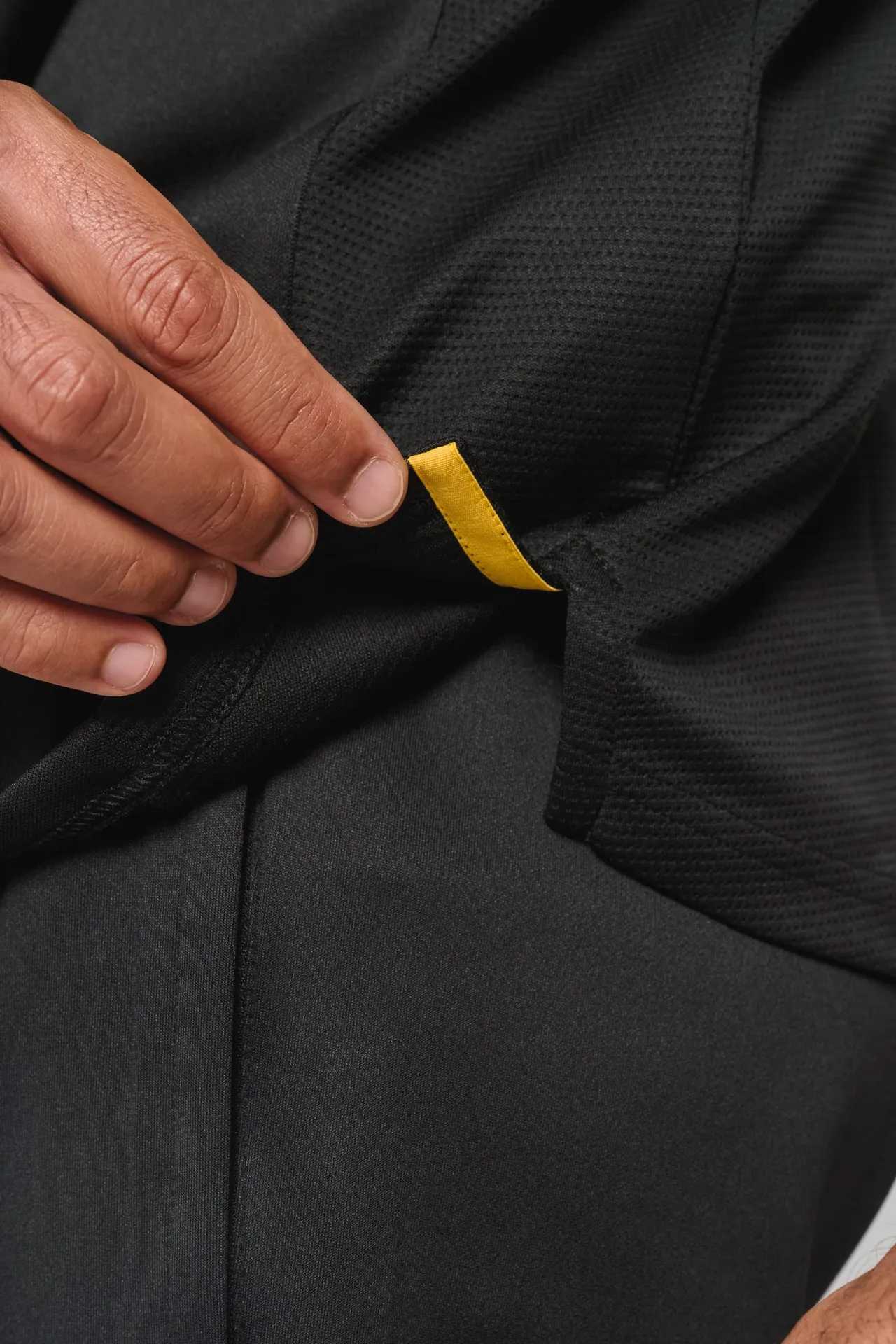 Unisex Trainings-Sweatshirt mit 1/4 Reißverschluss