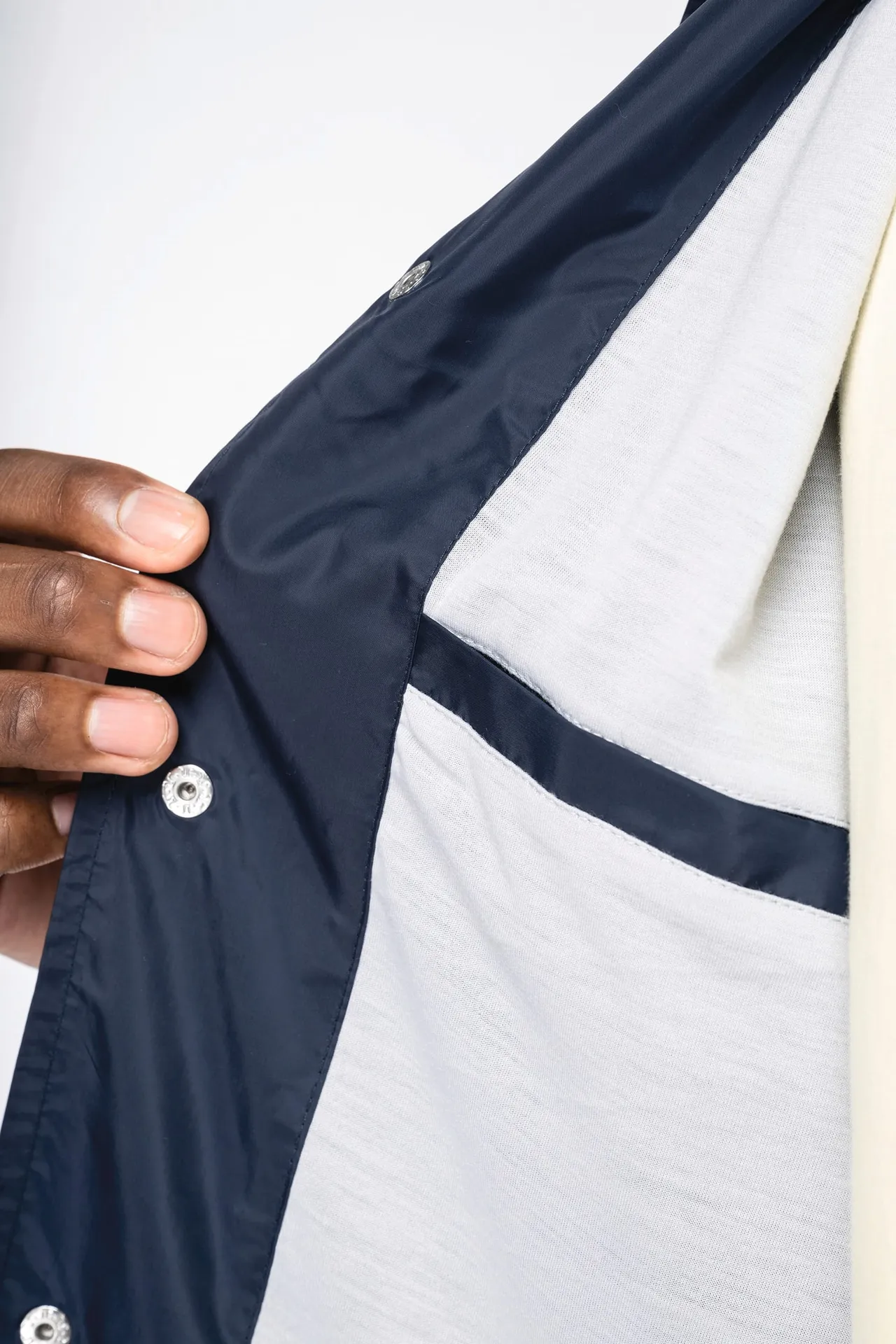 Umweltfreundliche Unisex-Windjacke