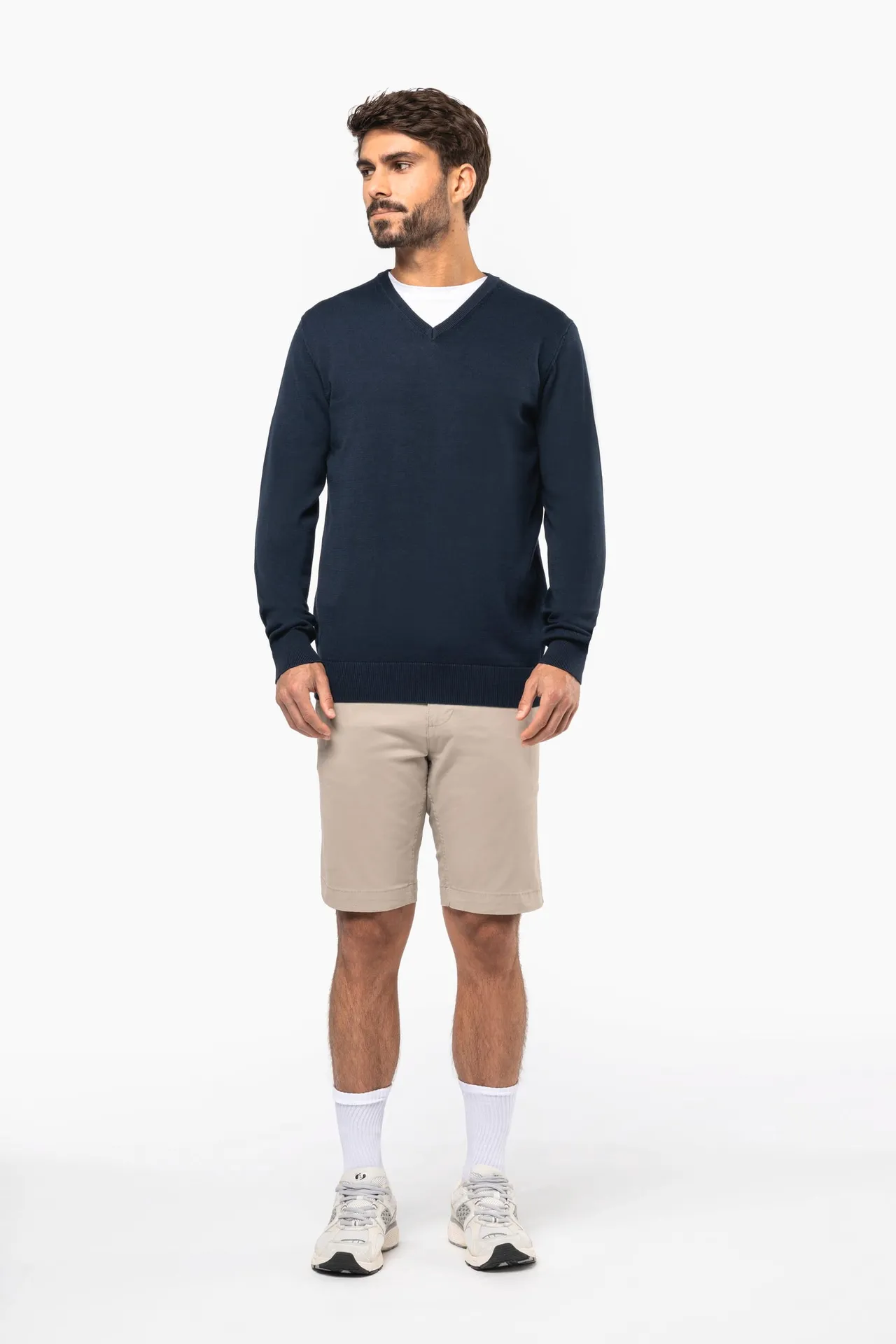 Umweltfreundlicher Herrenpullover mit V-Ausschnitt