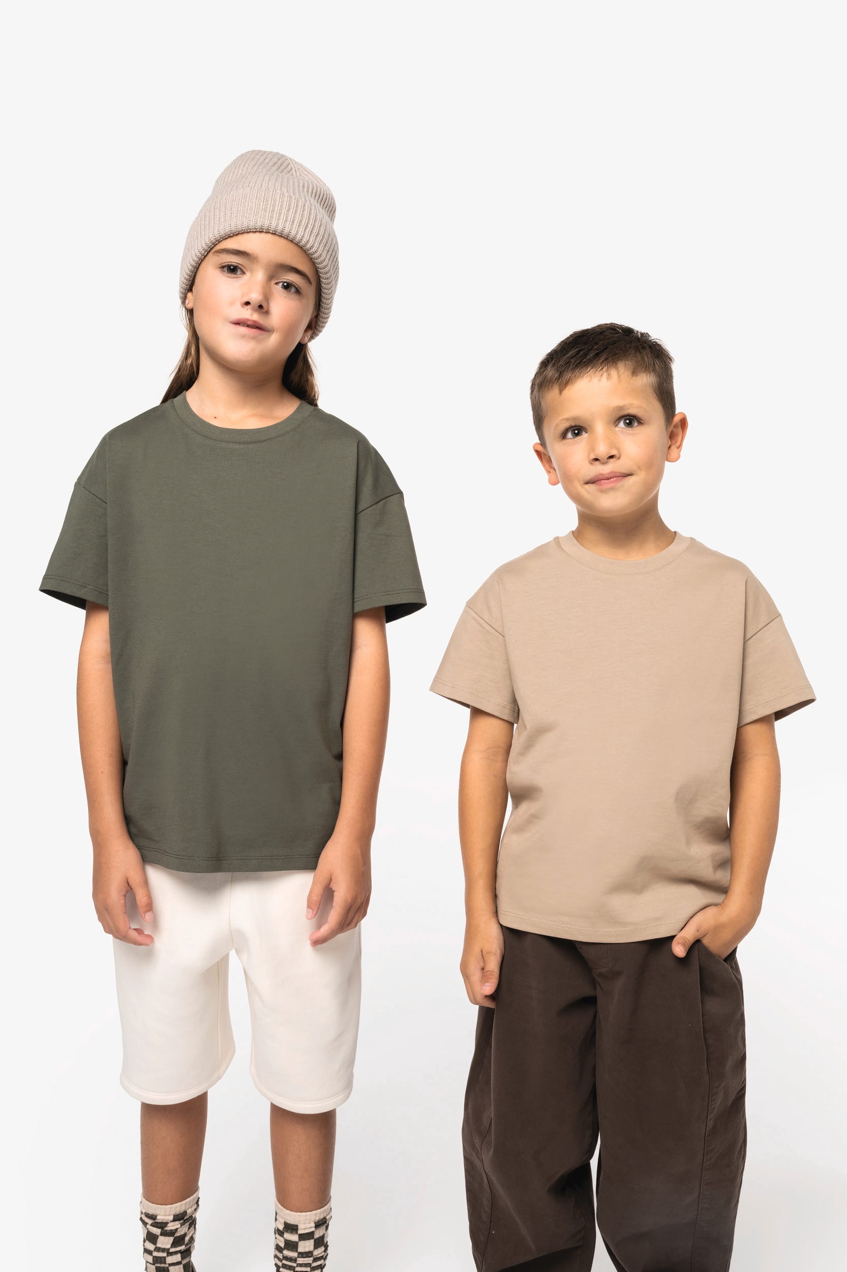 Umweltfreundliches T-Shirt mit hängenden Schultern für Kinder