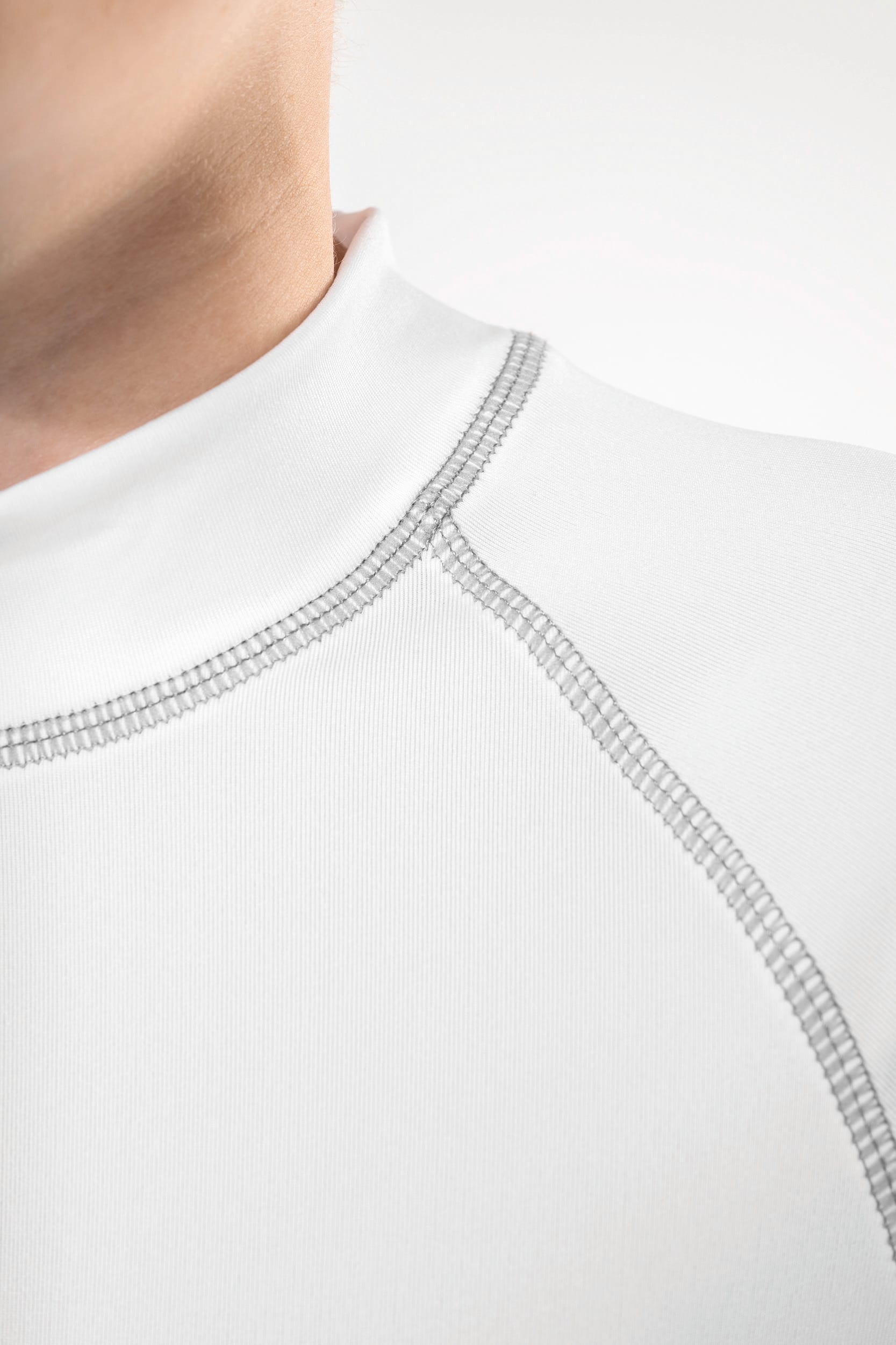 Kinder-Funktionsshirt mit langen Ärmeln und UV-Schutz